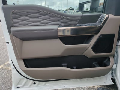 2026 Ford Super Duty F-250 SRW Platinum Plus