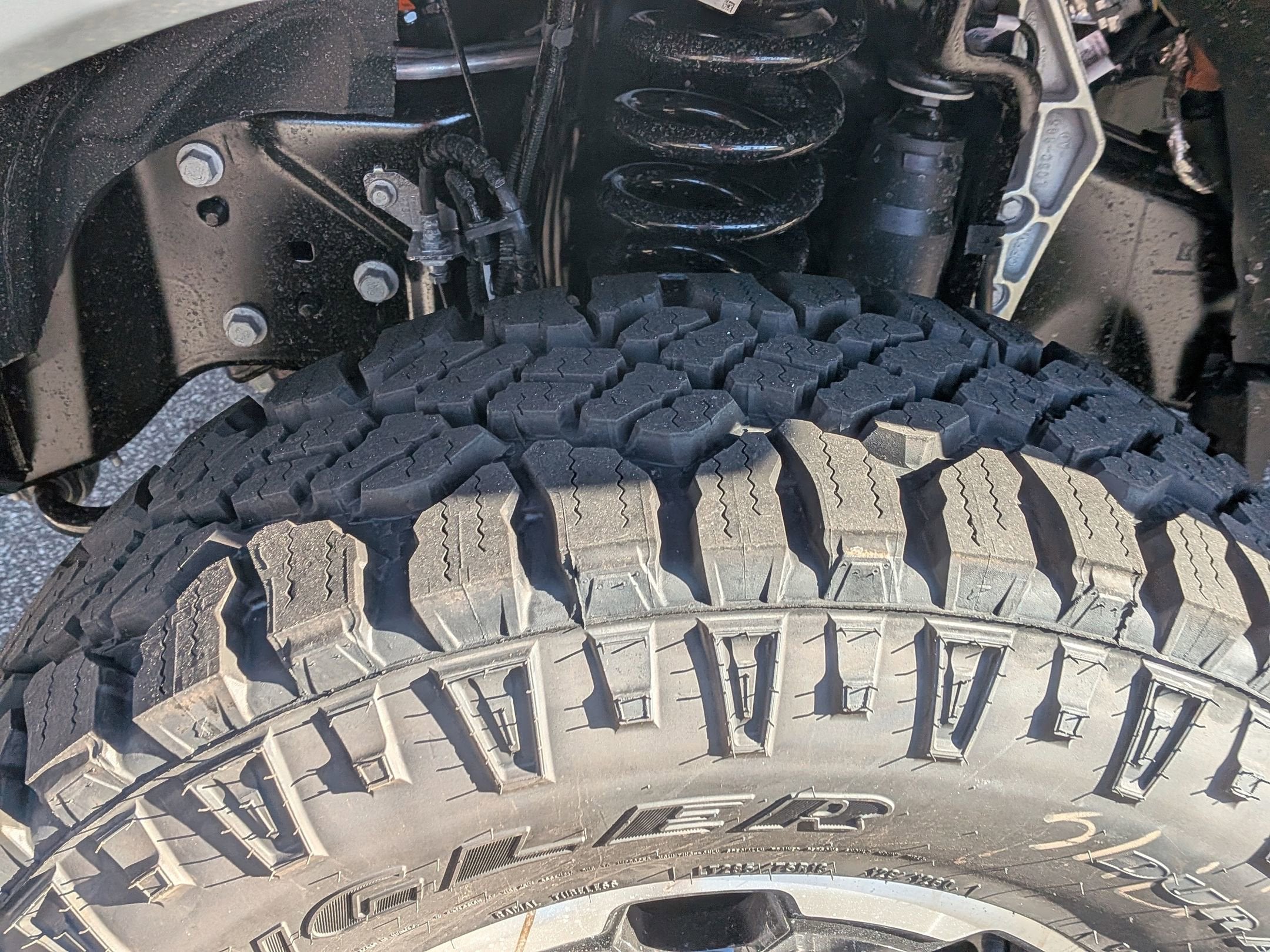 2026 Ford Super Duty F-250 SRW Platinum Tremor