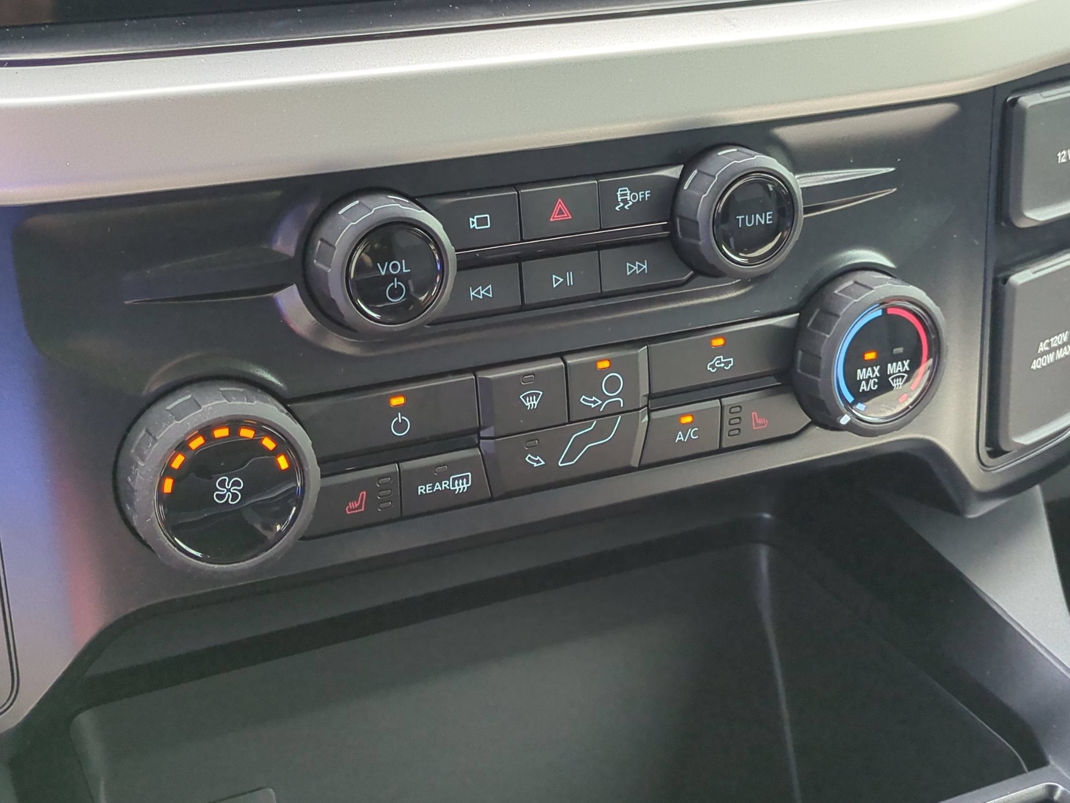 2026 Ford Super Duty F-250 SRW XLT Tremor