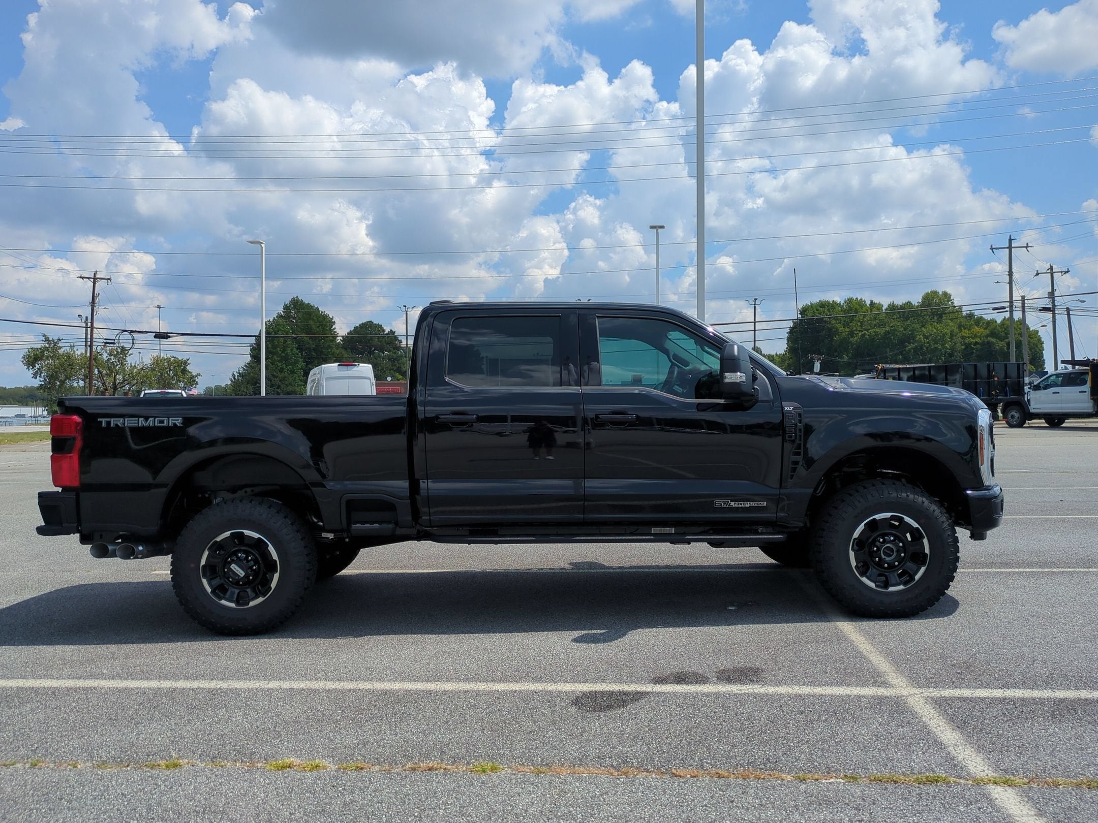 2026 Ford Super Duty F-250 SRW XLT Tremor