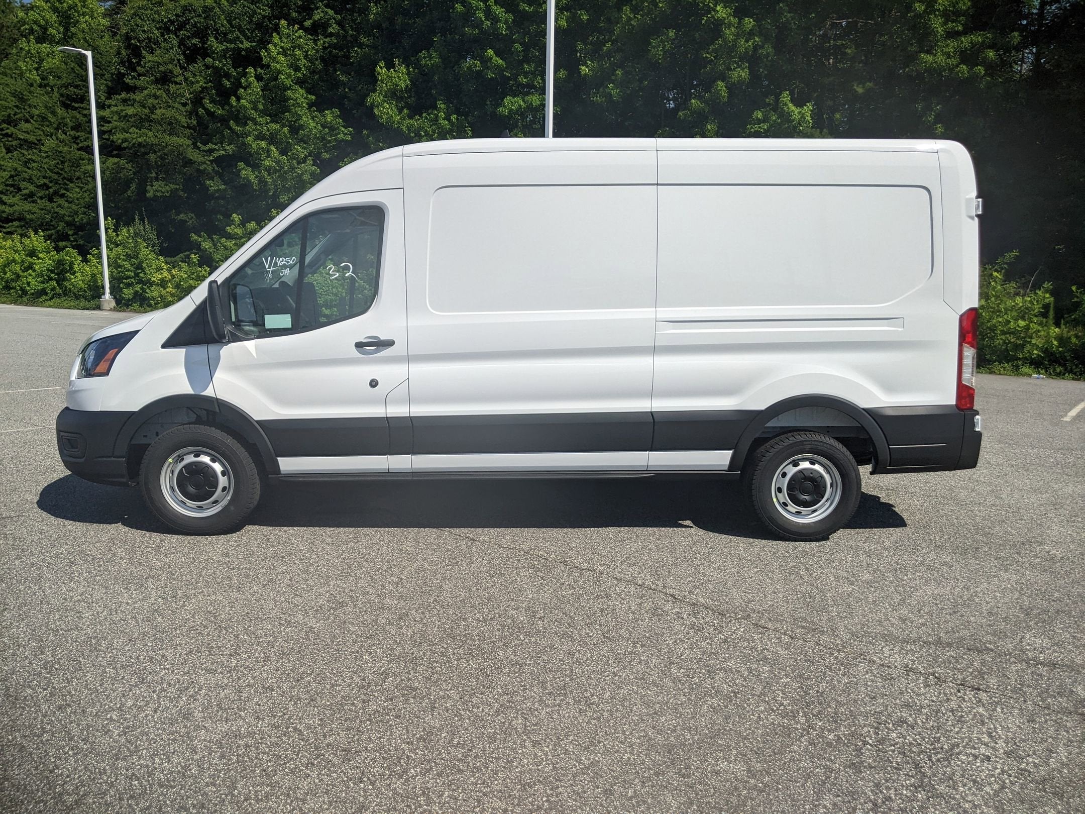 2025 Ford Transit Cargo Van Base