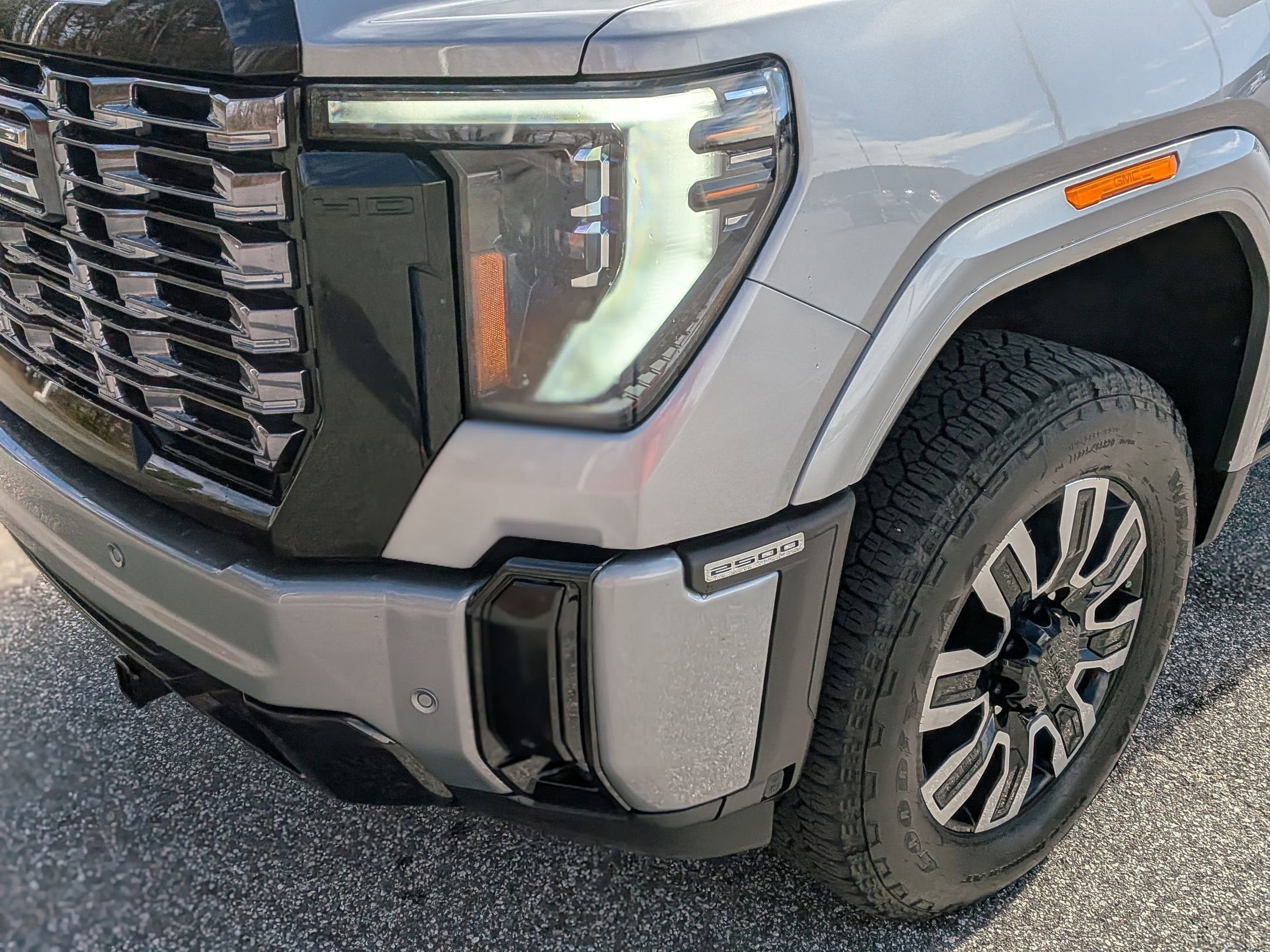 2025 GMC Sierra 2500HD Denali Ultimate