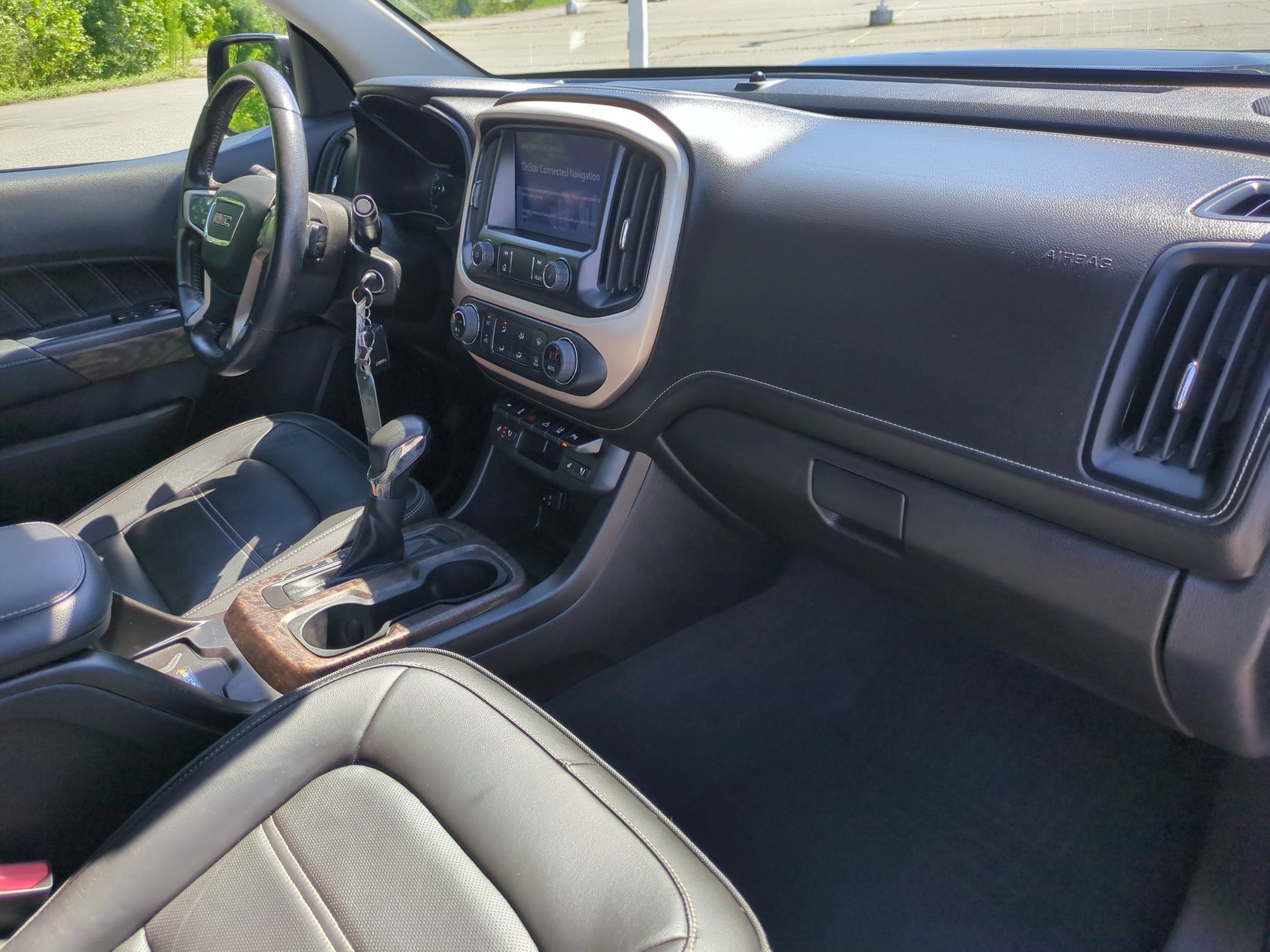 2022 GMC Canyon 4WD Denali