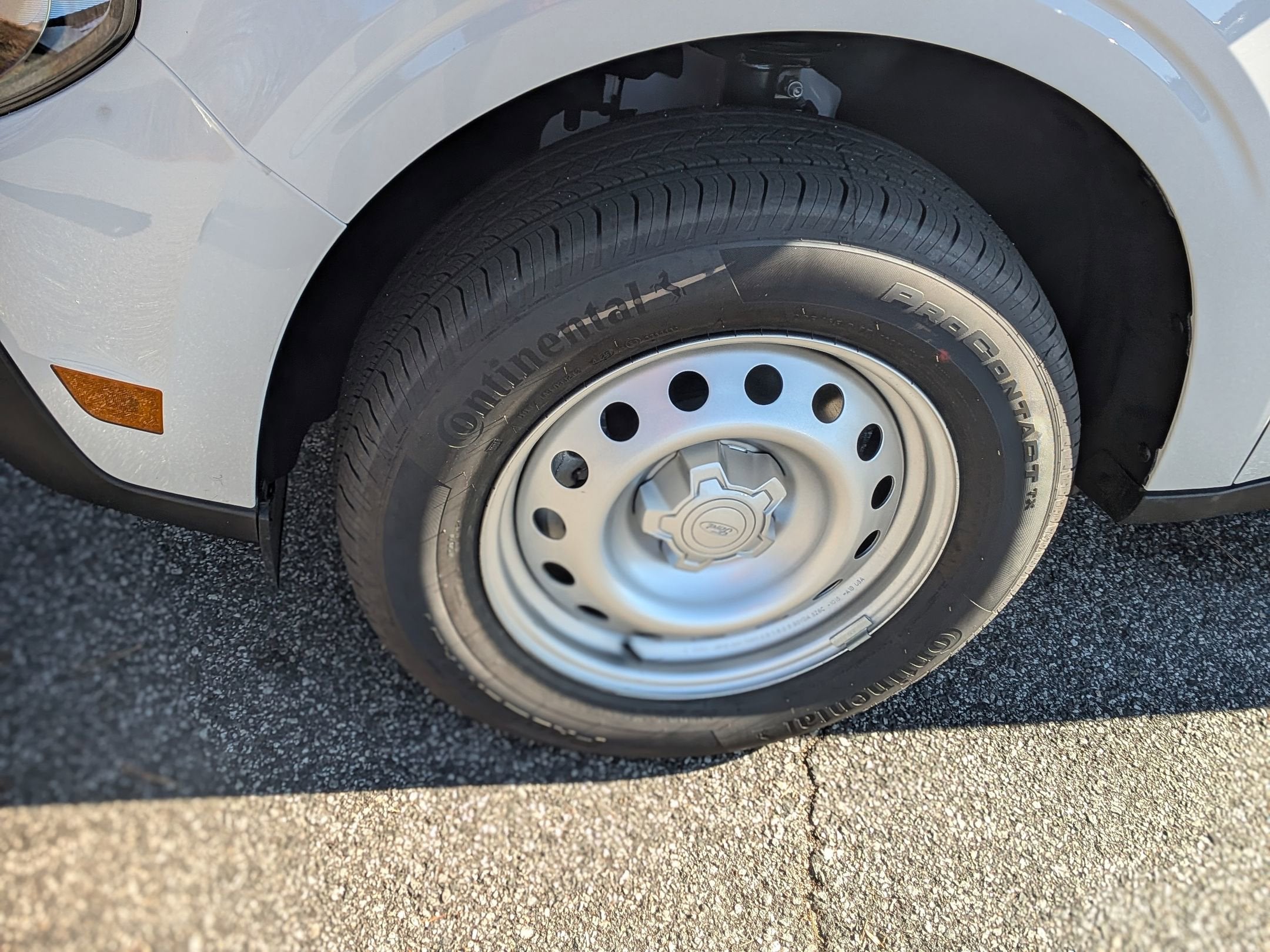 2025 Ford Maverick XL