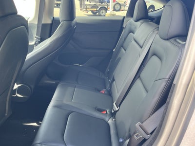 2025 Tesla Model Y Long Range
