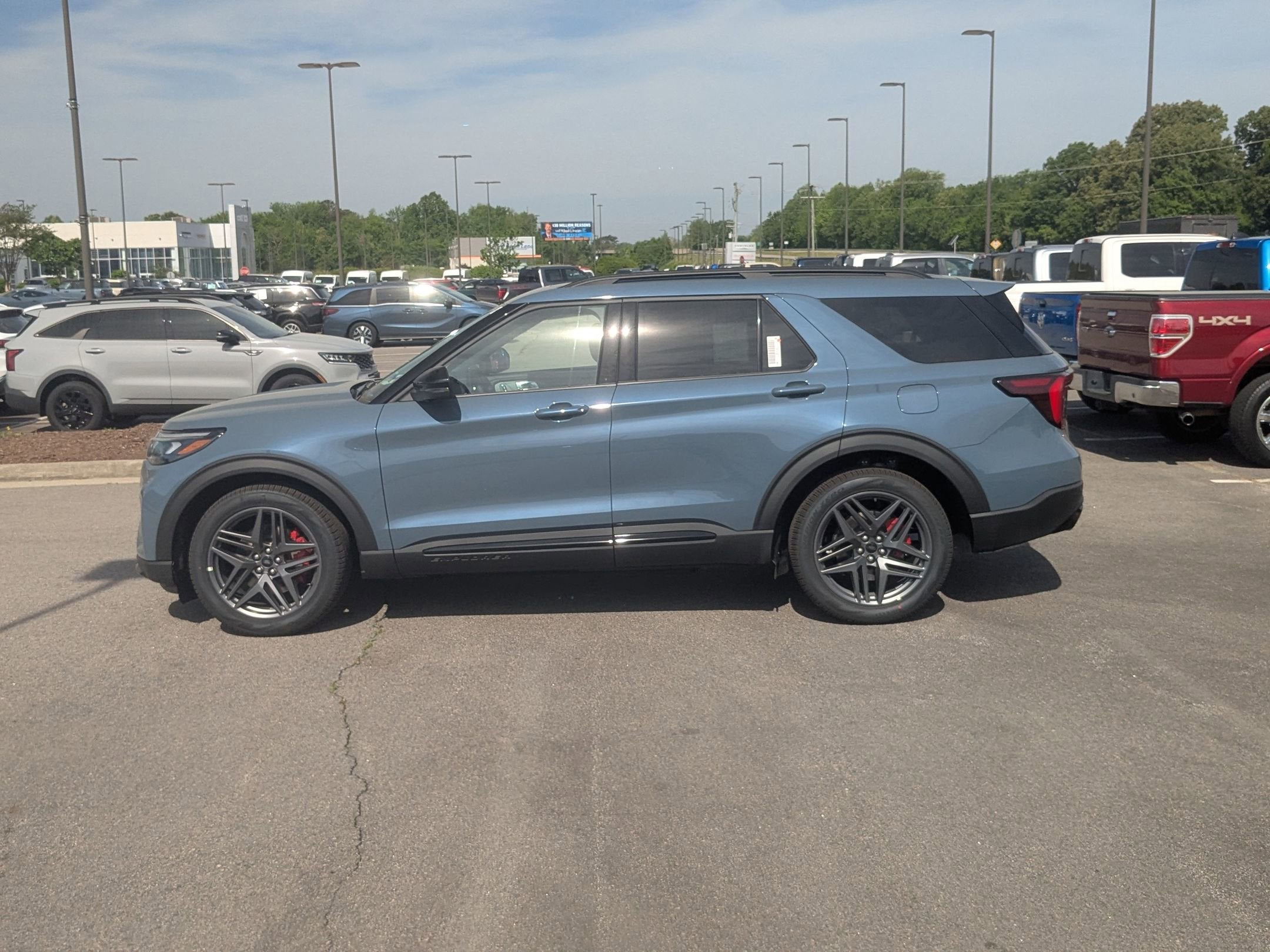 2026 Ford Explorer ST
