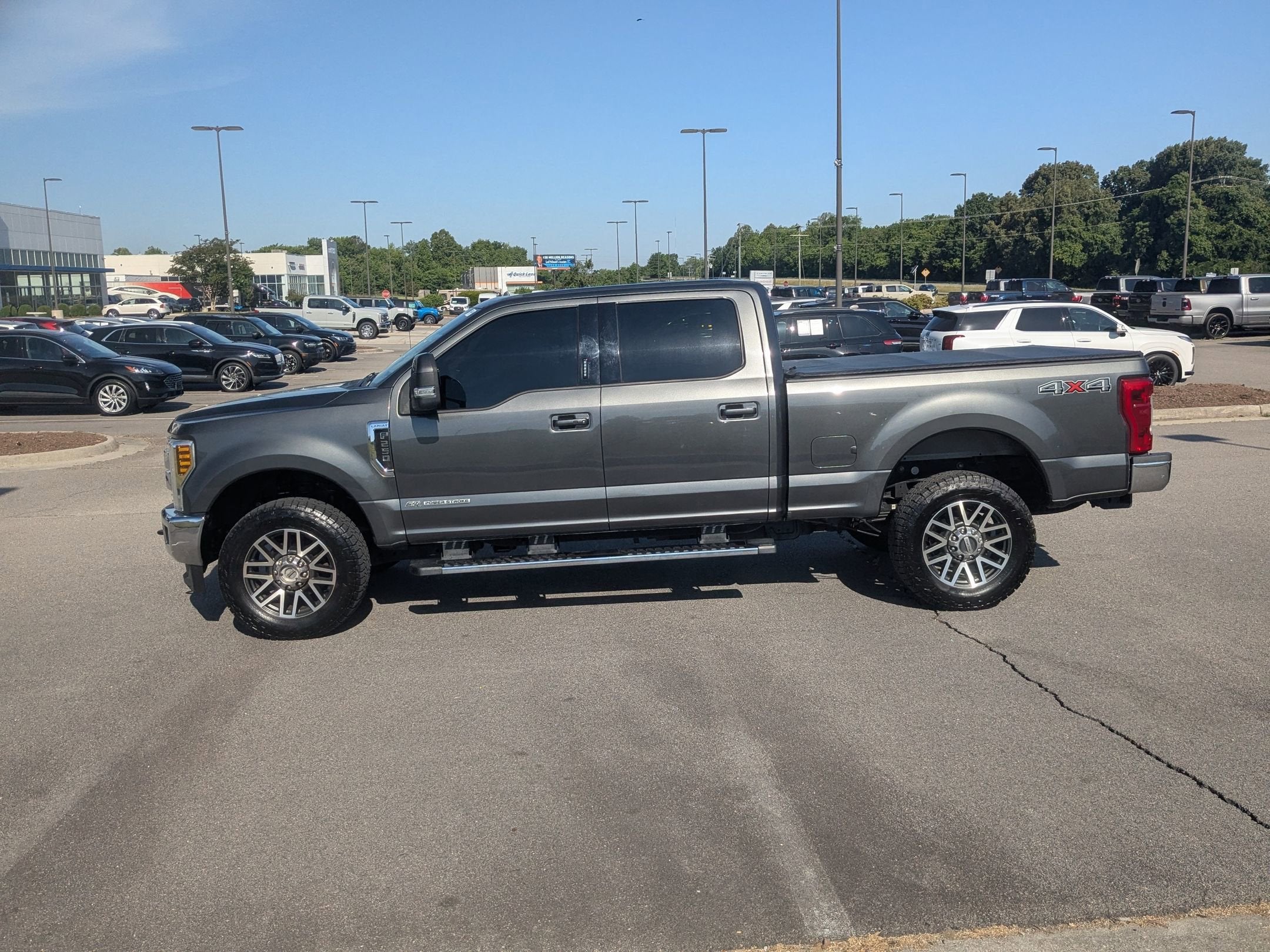 2019 Ford Super Duty F-250 SRW LARIAT