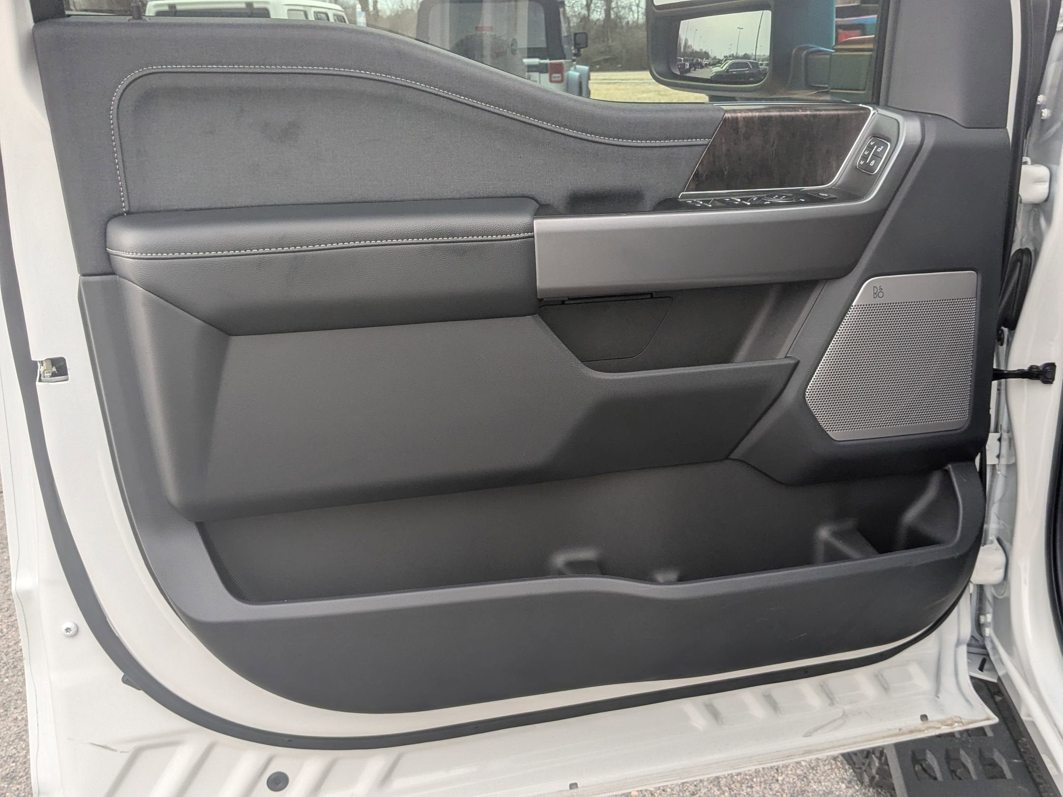 2025 Ford Super Duty F-250 SRW LARIAT