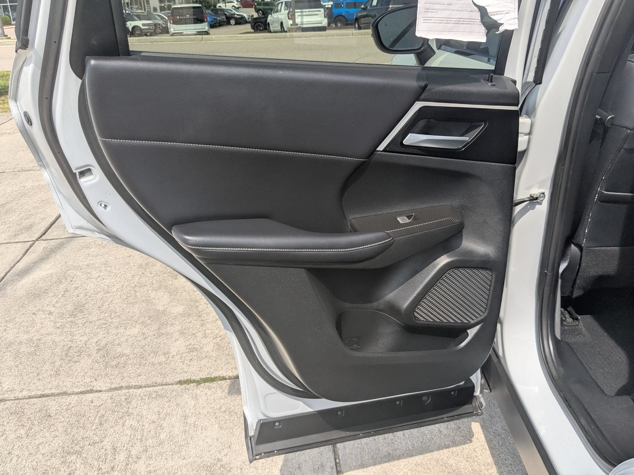 2024 Mitsubishi Outlander SE Black Edition