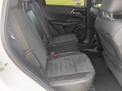 2024 Mitsubishi Outlander SE Black Edition
