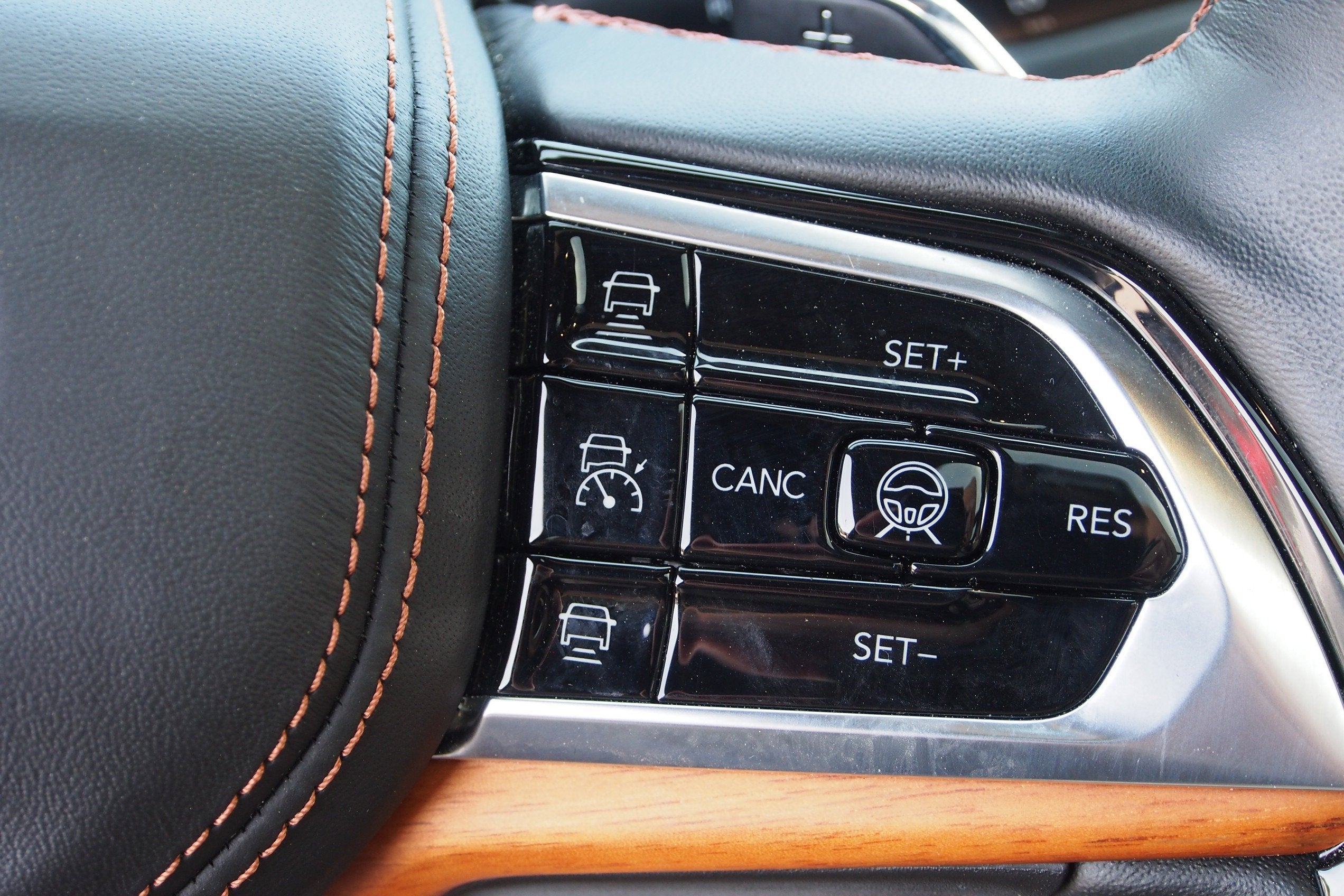 2022 Jeep Grand Cherokee L Summit Reserve