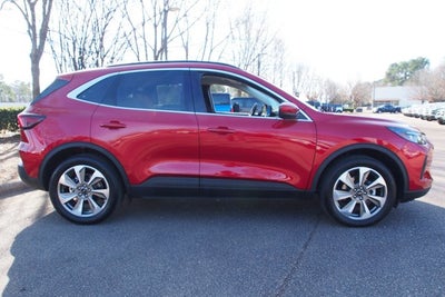 2025 Ford Escape Platinum