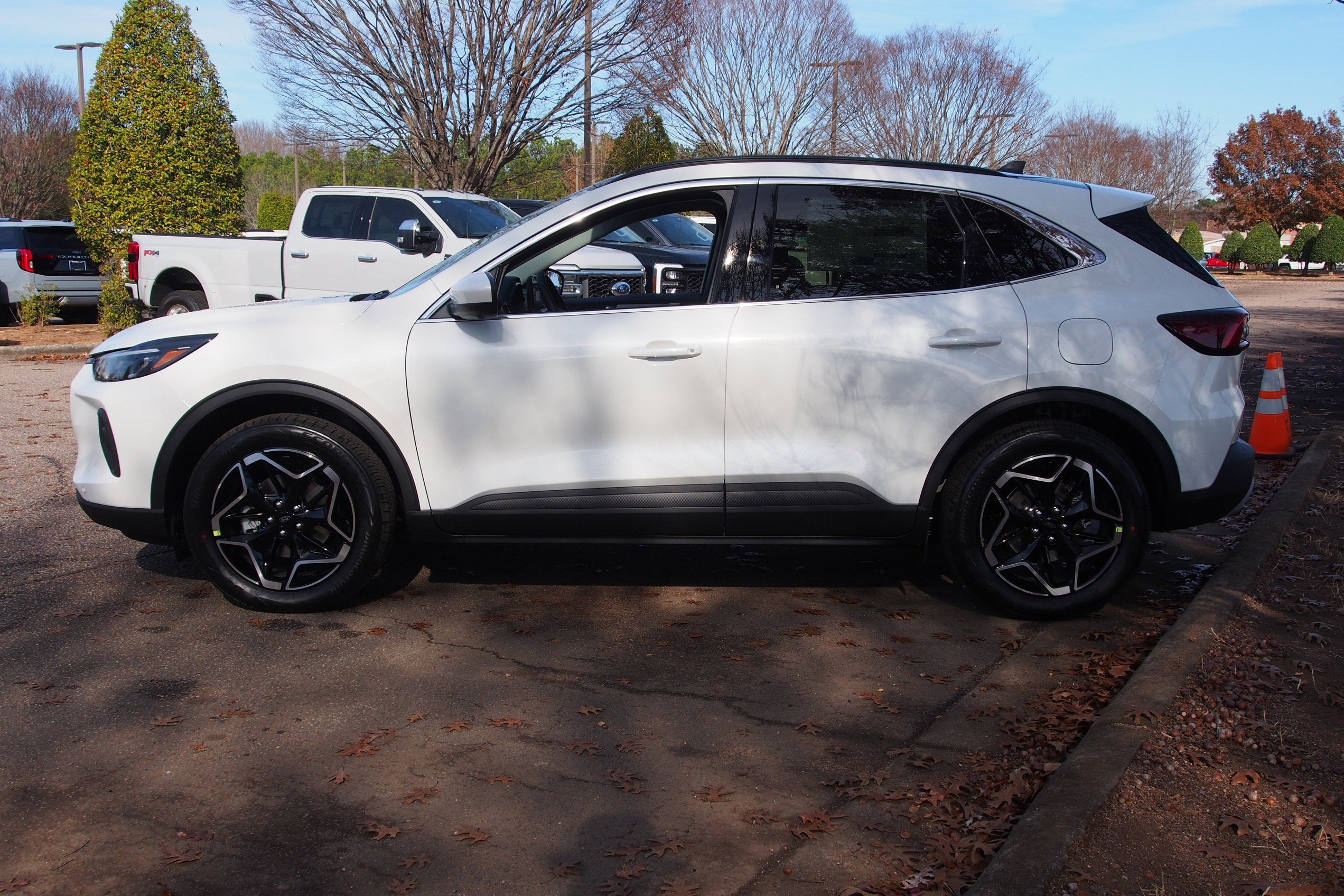 2026 Ford Escape Platinum