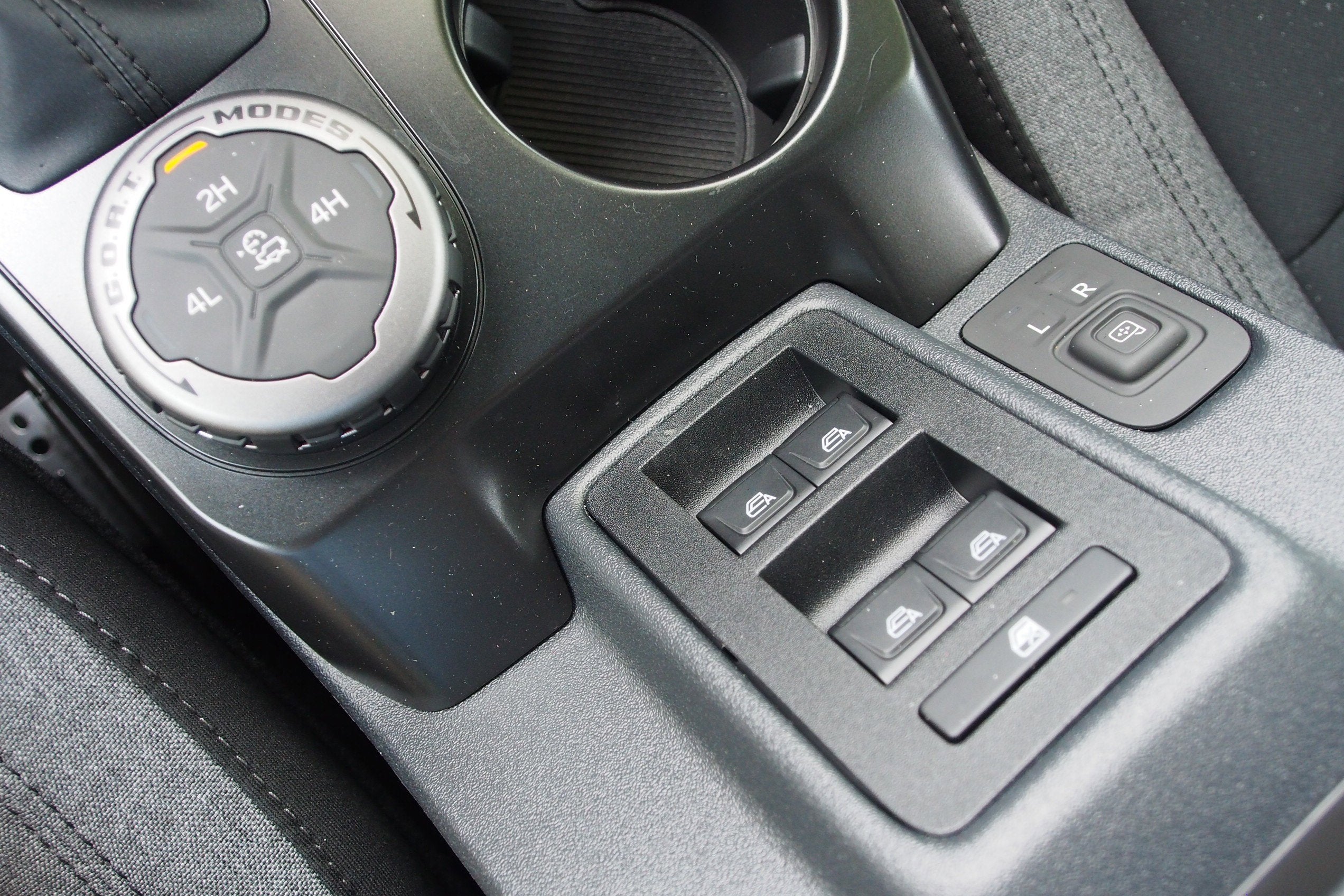 2025 Ford Bronco Base - Crossroads Courtesy Demo