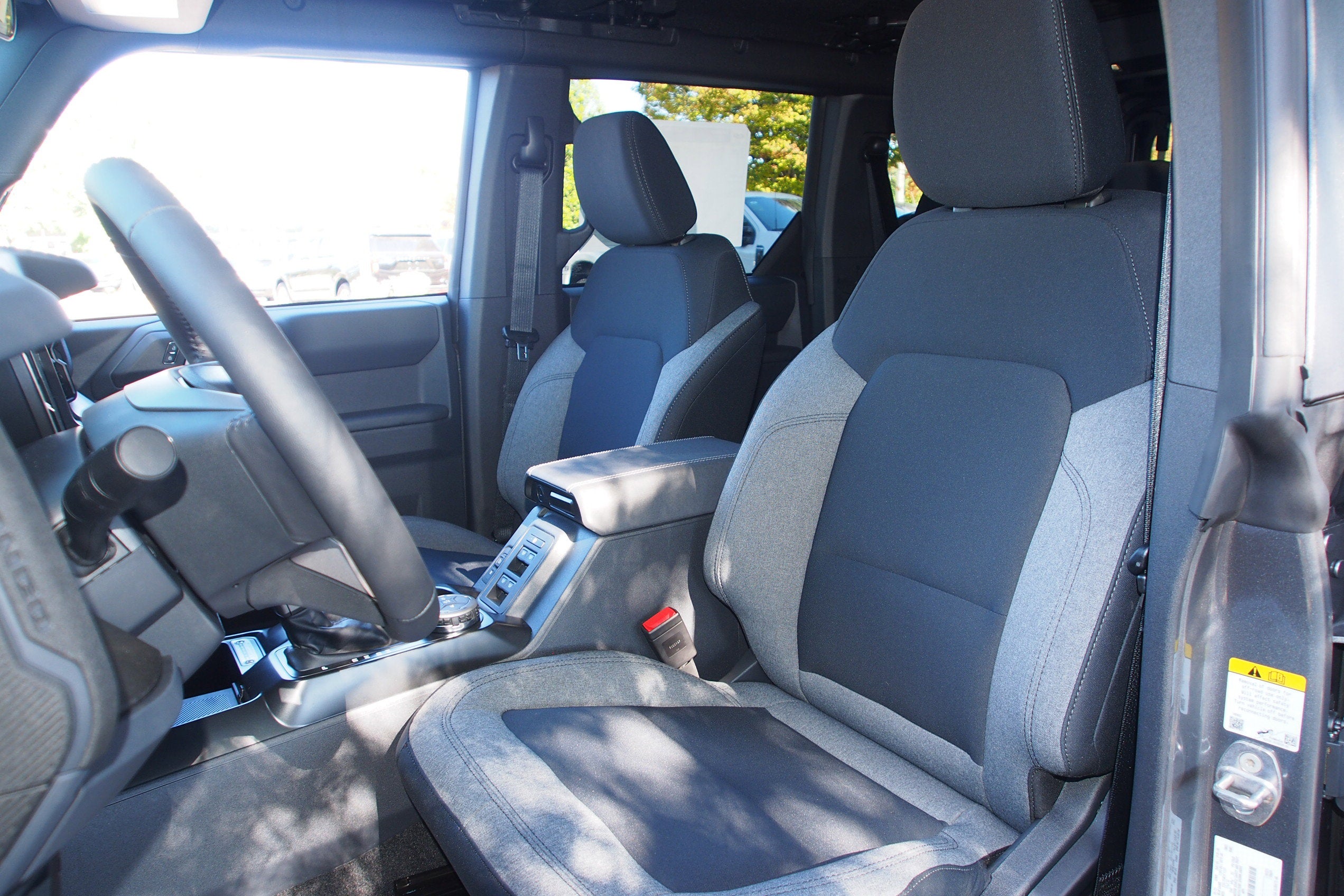 2025 Ford Bronco Big Bend - Crossroads Courtesy Demo