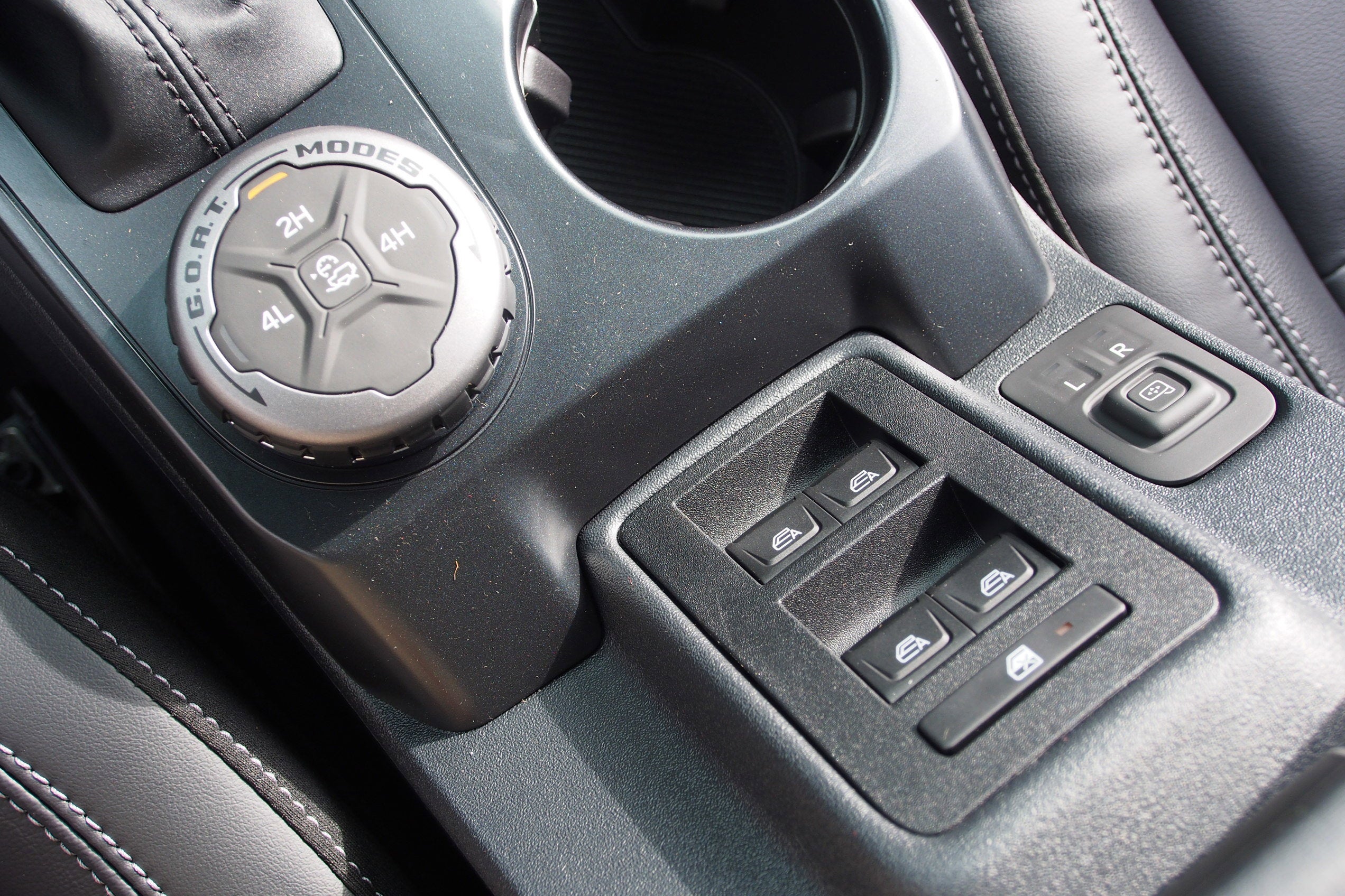 2025 Ford Bronco Outer Banks - Crossroads Courtesy Demo