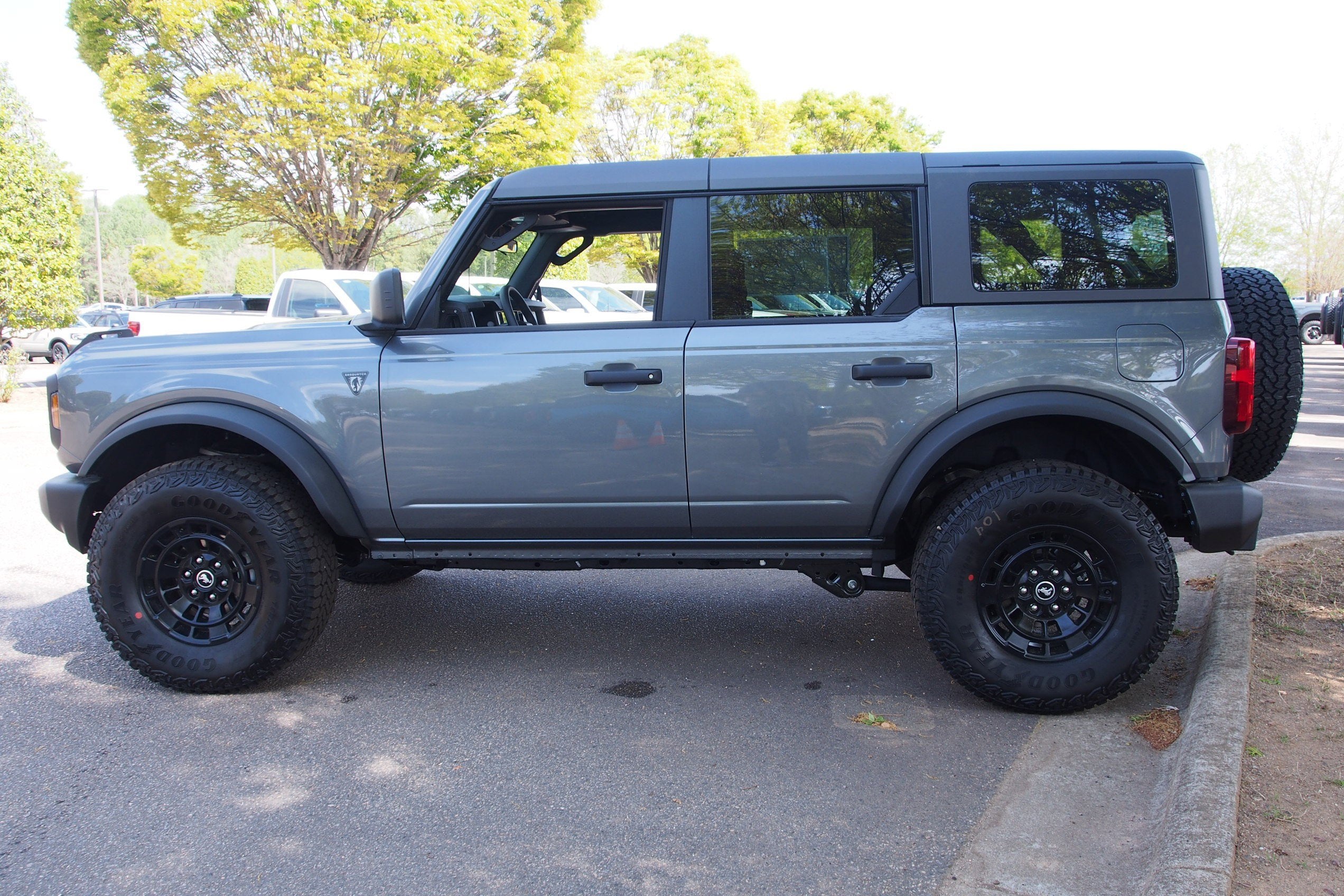 2026 Ford Bronco Base