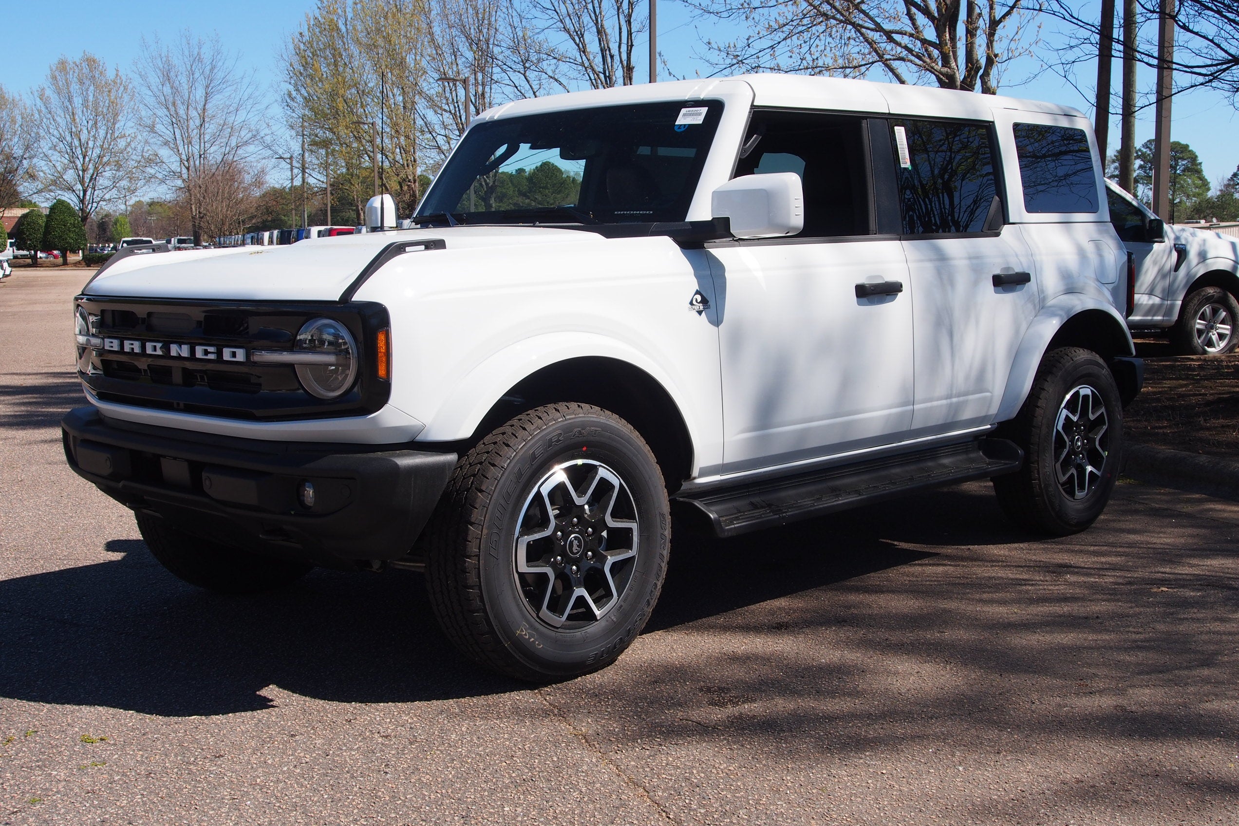2026 Ford Bronco Outer Banks - Crossroads Courtesy Demo