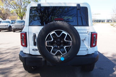 2026 Ford Bronco Outer Banks - Crossroads Courtesy Demo
