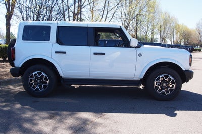 2026 Ford Bronco Outer Banks - Crossroads Courtesy Demo