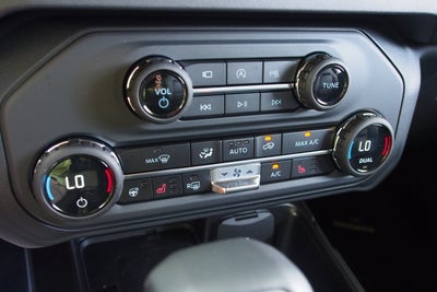 2025 Ford Bronco Outer Banks - Crossroads Courtesy Demo