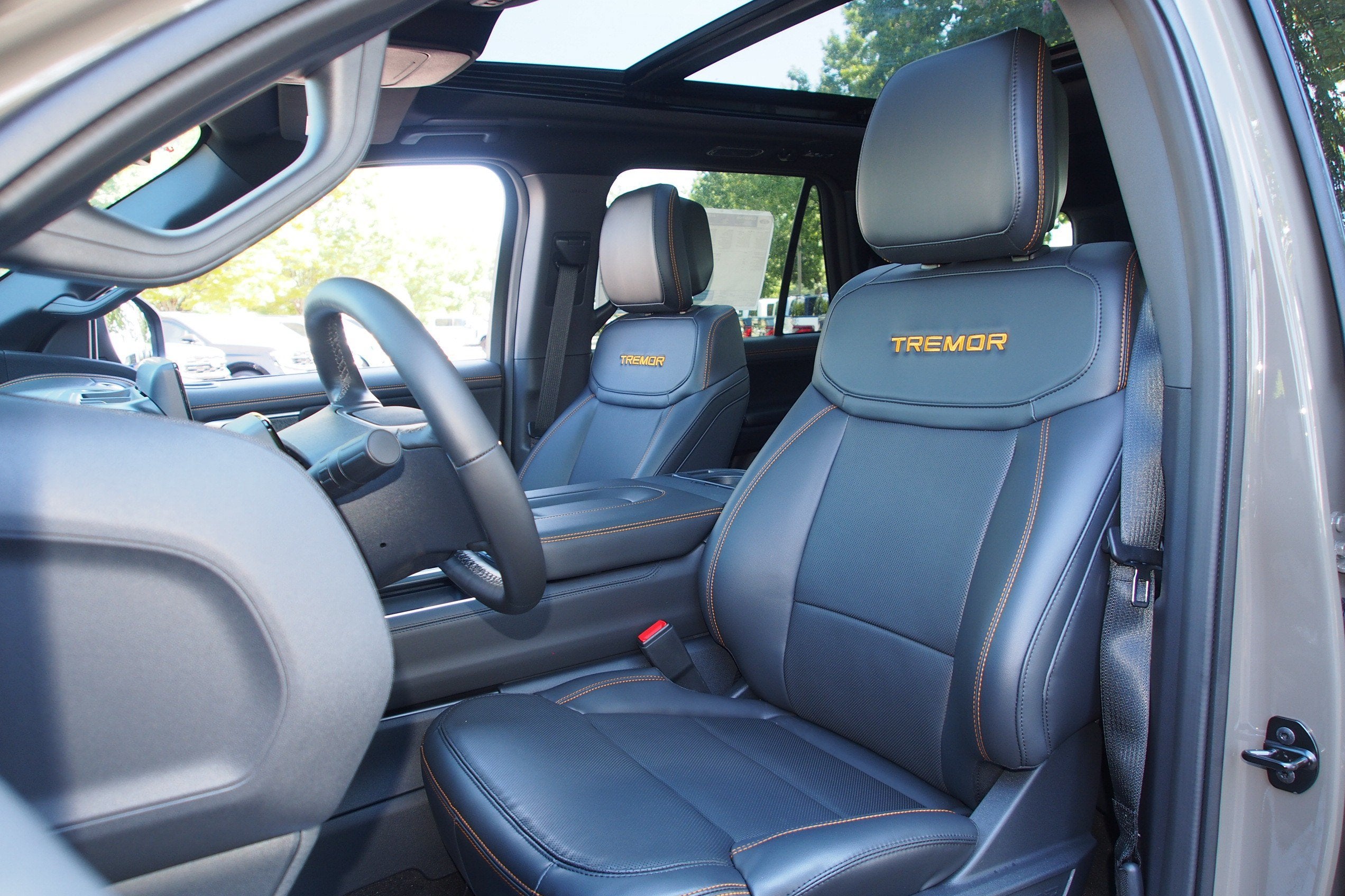 2027 Ford Expedition Tremor