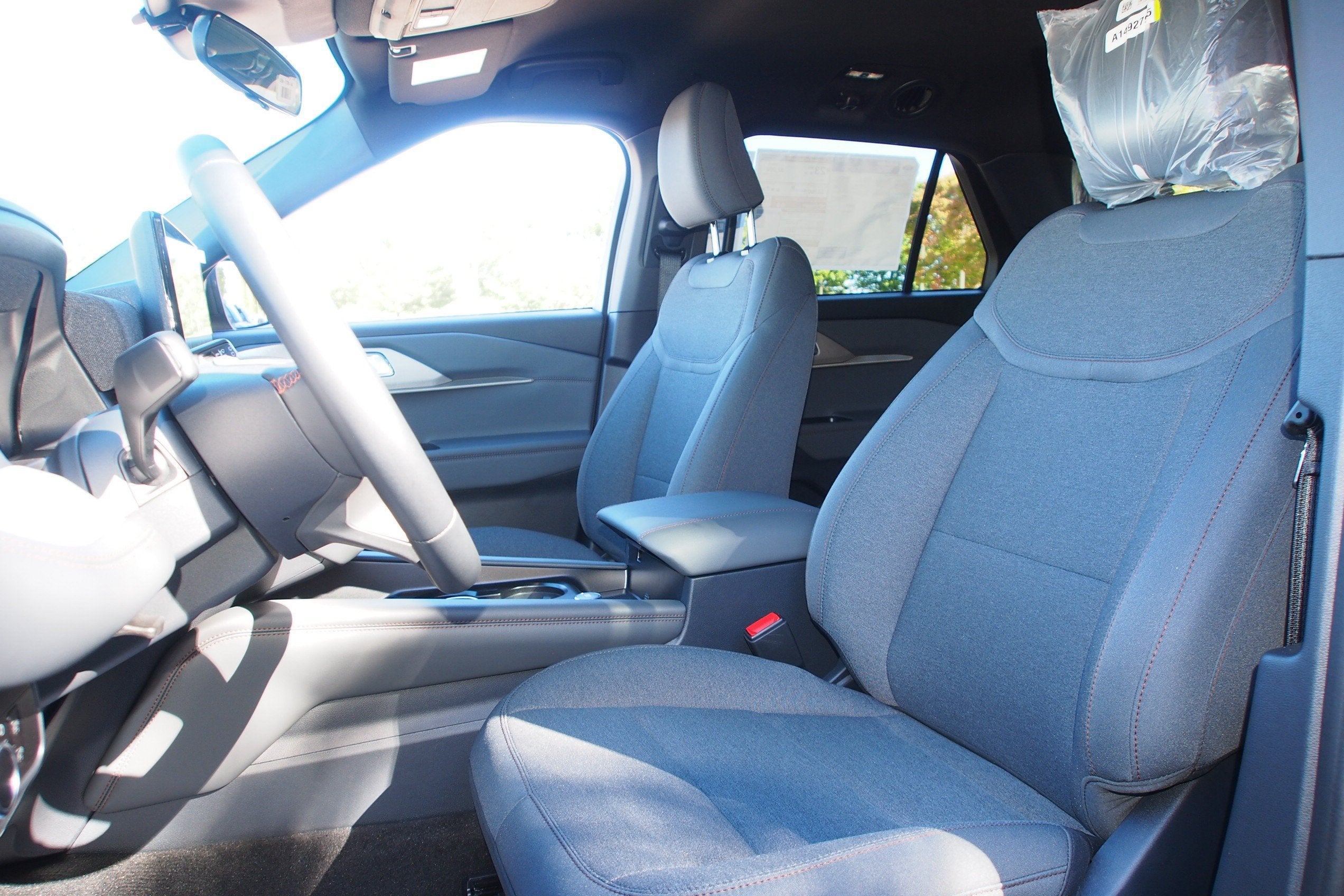 2027 Ford Explorer Active w/200A Pkg