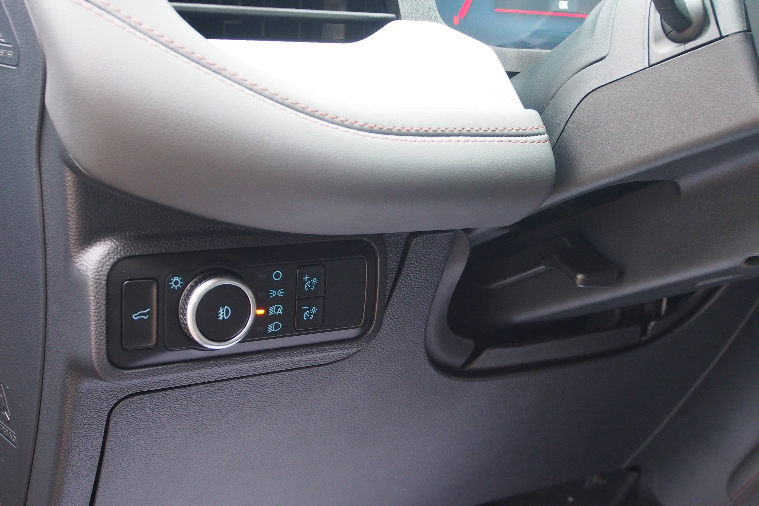 2026 Ford Explorer Active - Crossroads Courtesy Demo