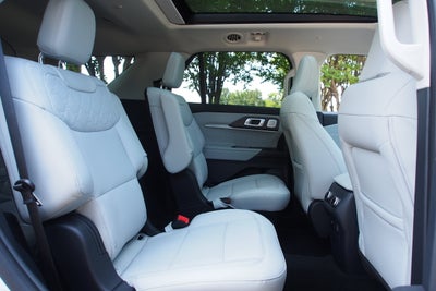 2026 Ford Explorer Platinum - Crossroads Courtesy Demo