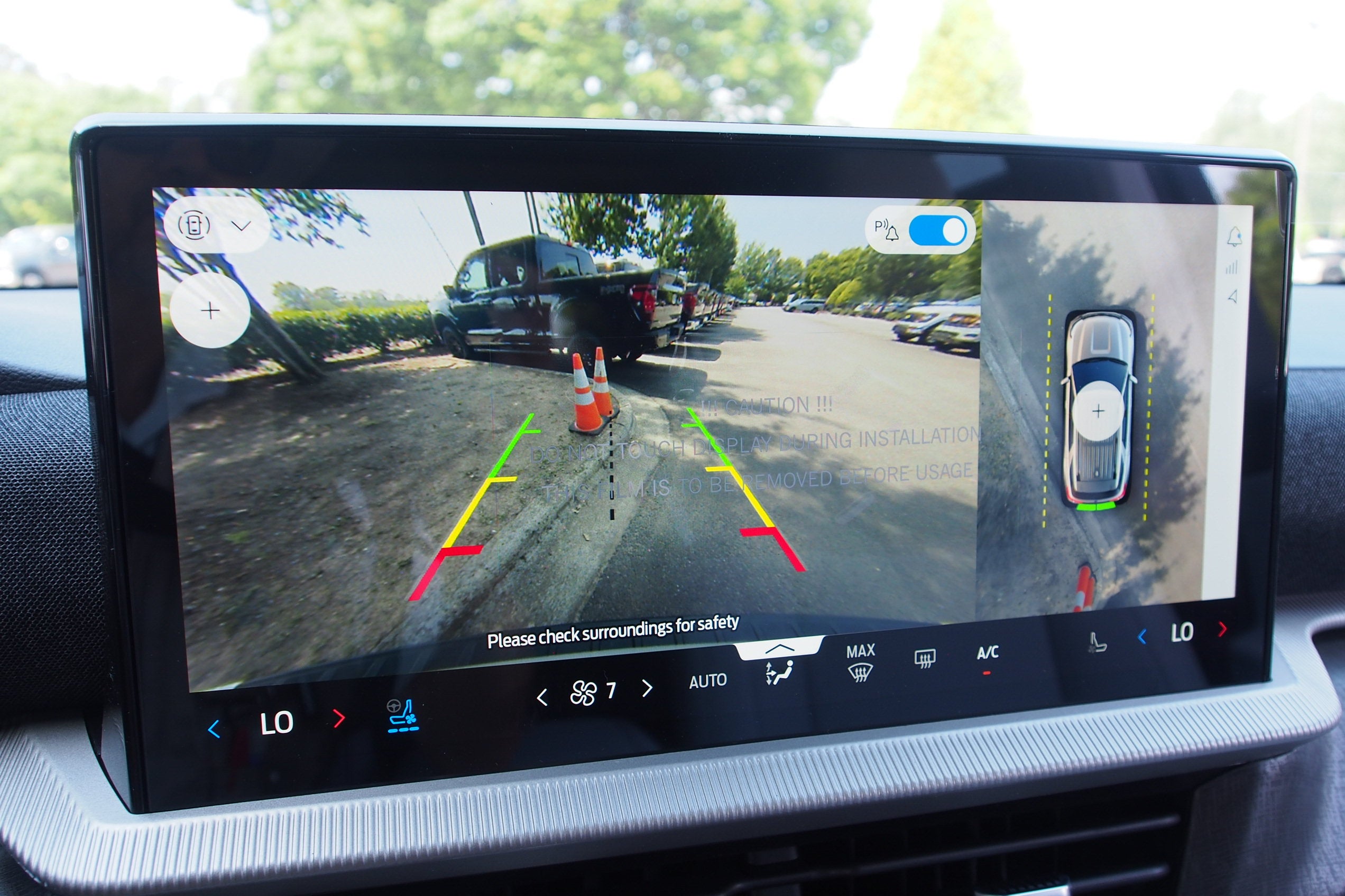 2026 Ford Explorer Platinum - Crossroads Courtesy Demo