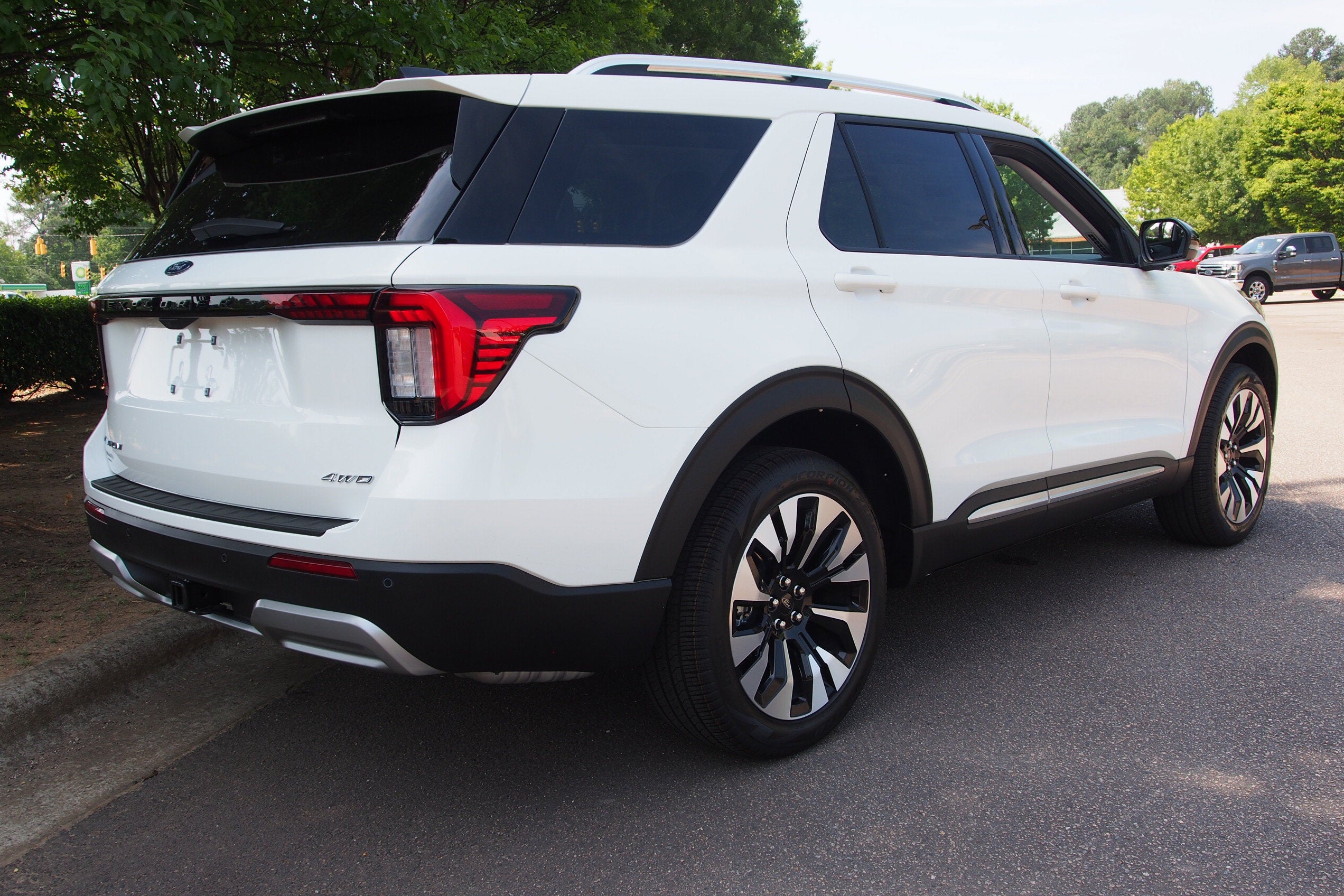 2026 Ford Explorer Platinum - Crossroads Courtesy Demo