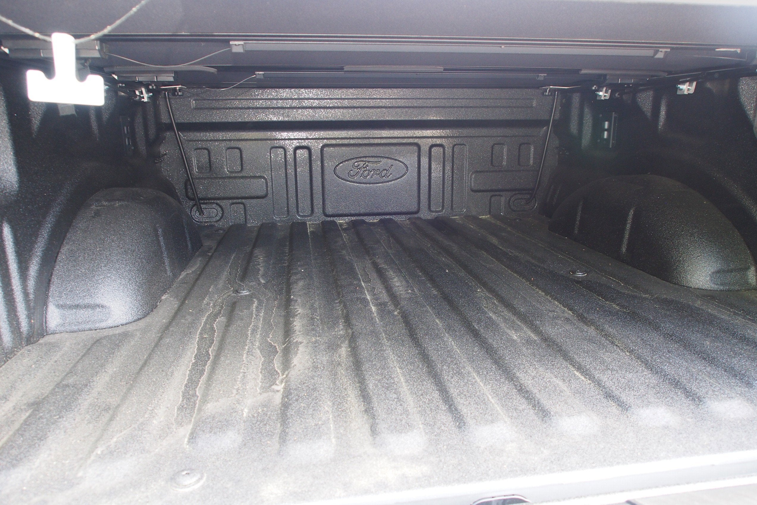 2025 Ford F-150 Lightning Platinum