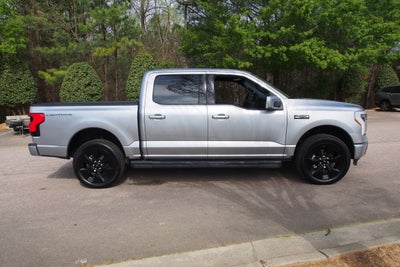 2025 Ford F-150 Lightning Platinum