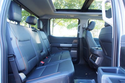 2027 Ford Super Duty F-250 SRW LARIAT