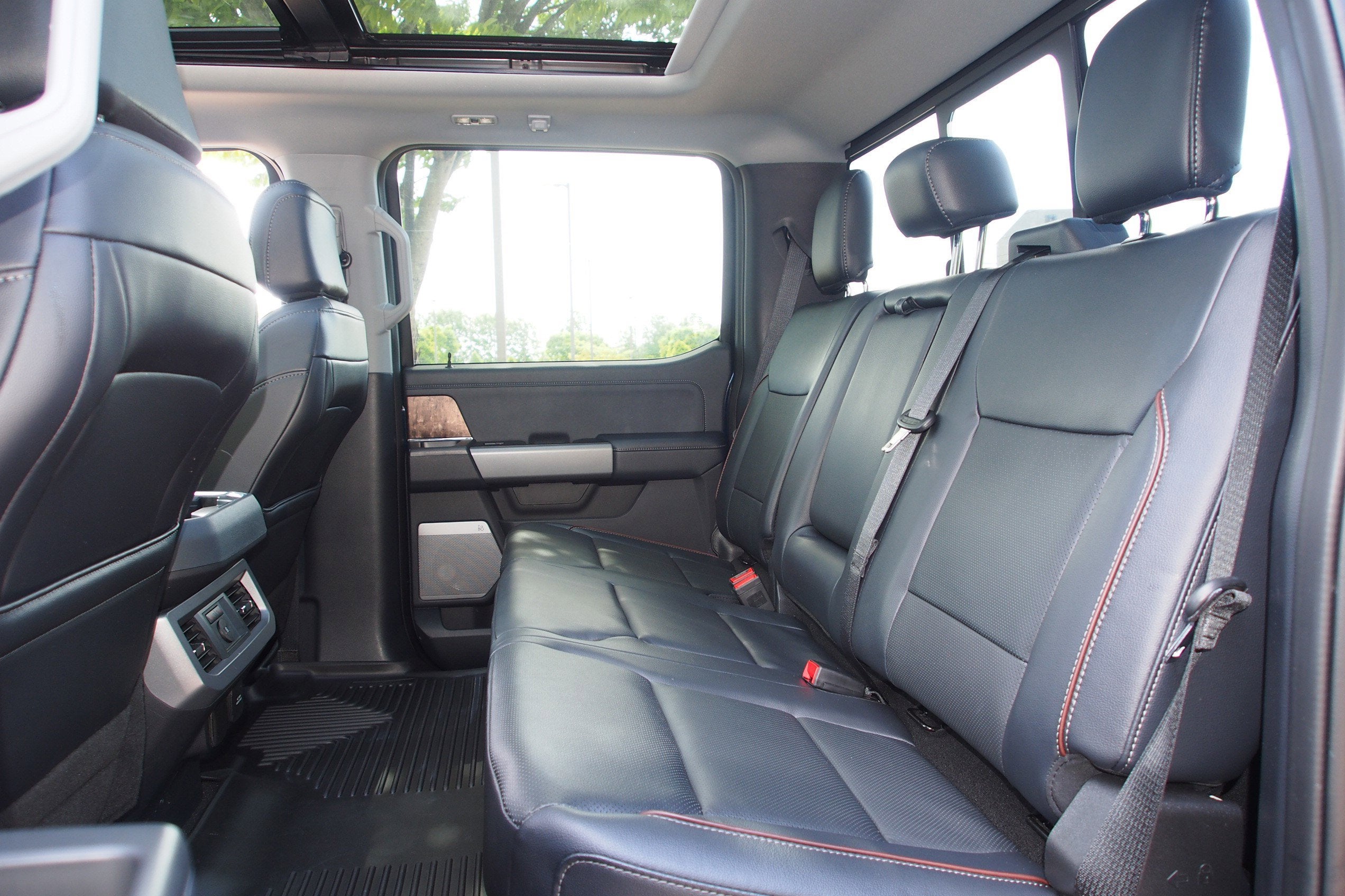 2024 Ford Super Duty F-250 SRW LARIAT