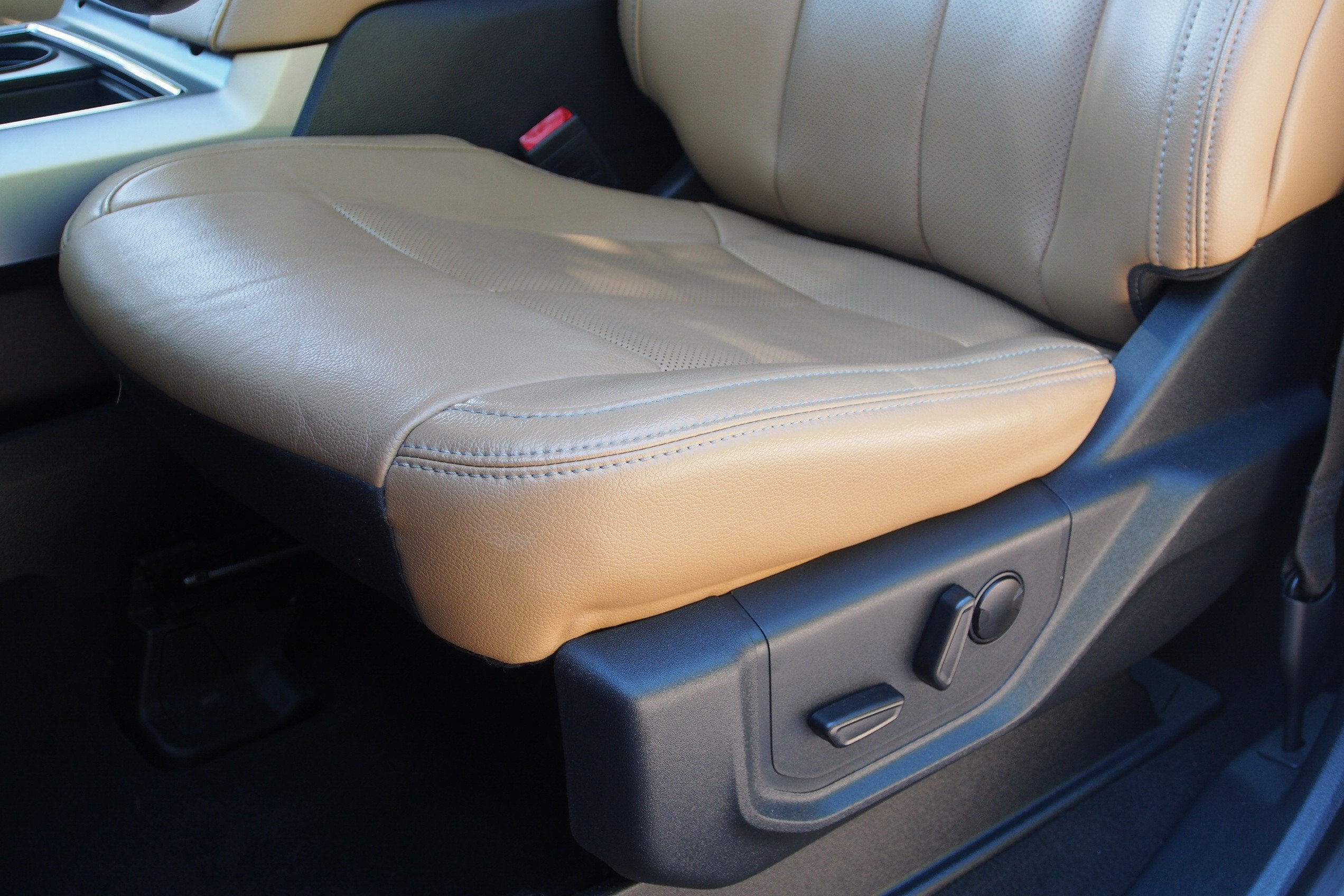 2022 Ford Super Duty F-250 SRW LARIAT