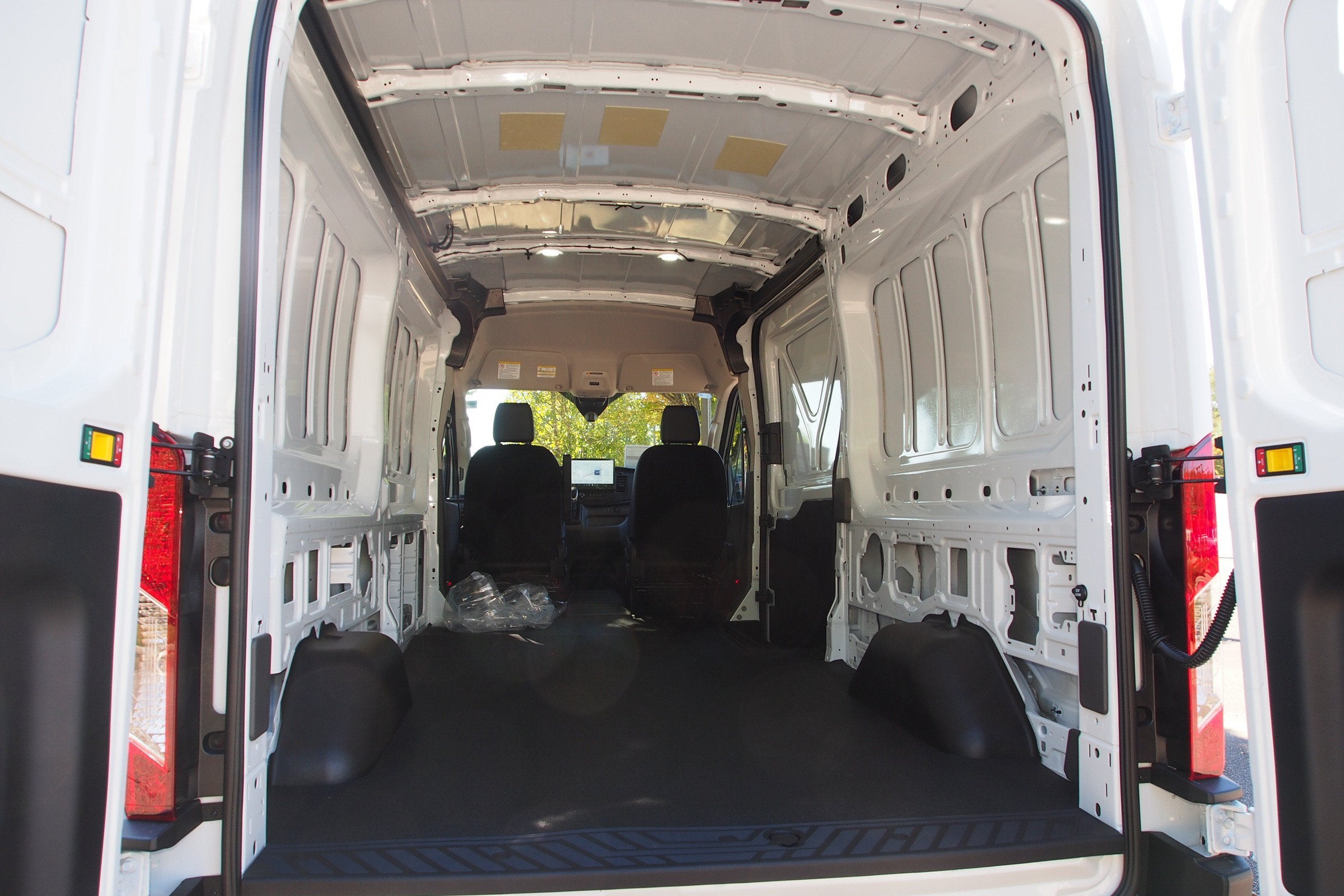 2027 Ford Transit Cargo Van Base