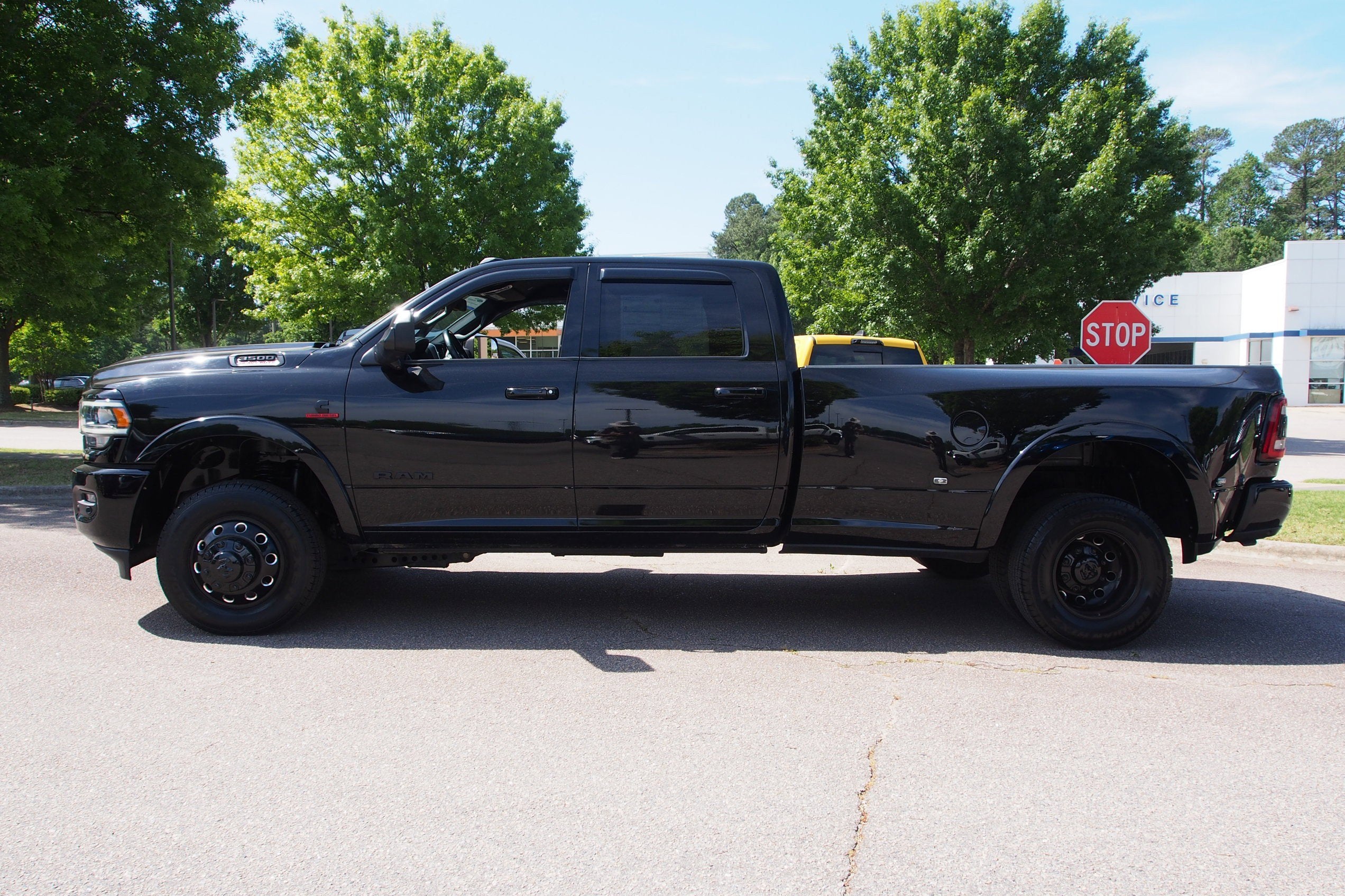 2022 RAM 3500 Laramie