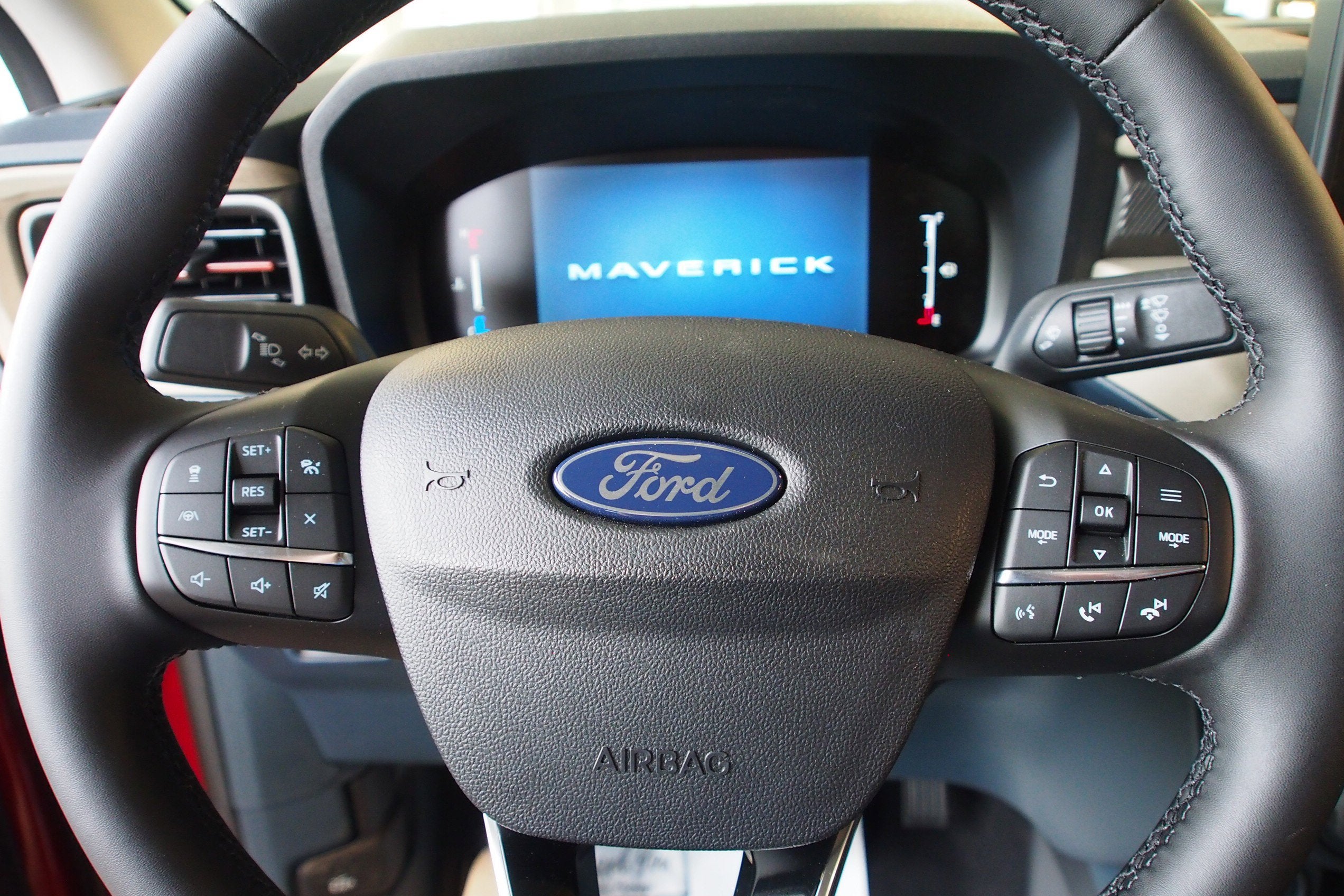 2026 Ford Maverick LARIAT
