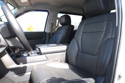 2022 Toyota Tundra 4WD SR5