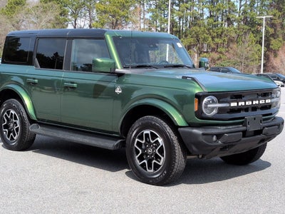 2025 Ford Bronco Outer Banks