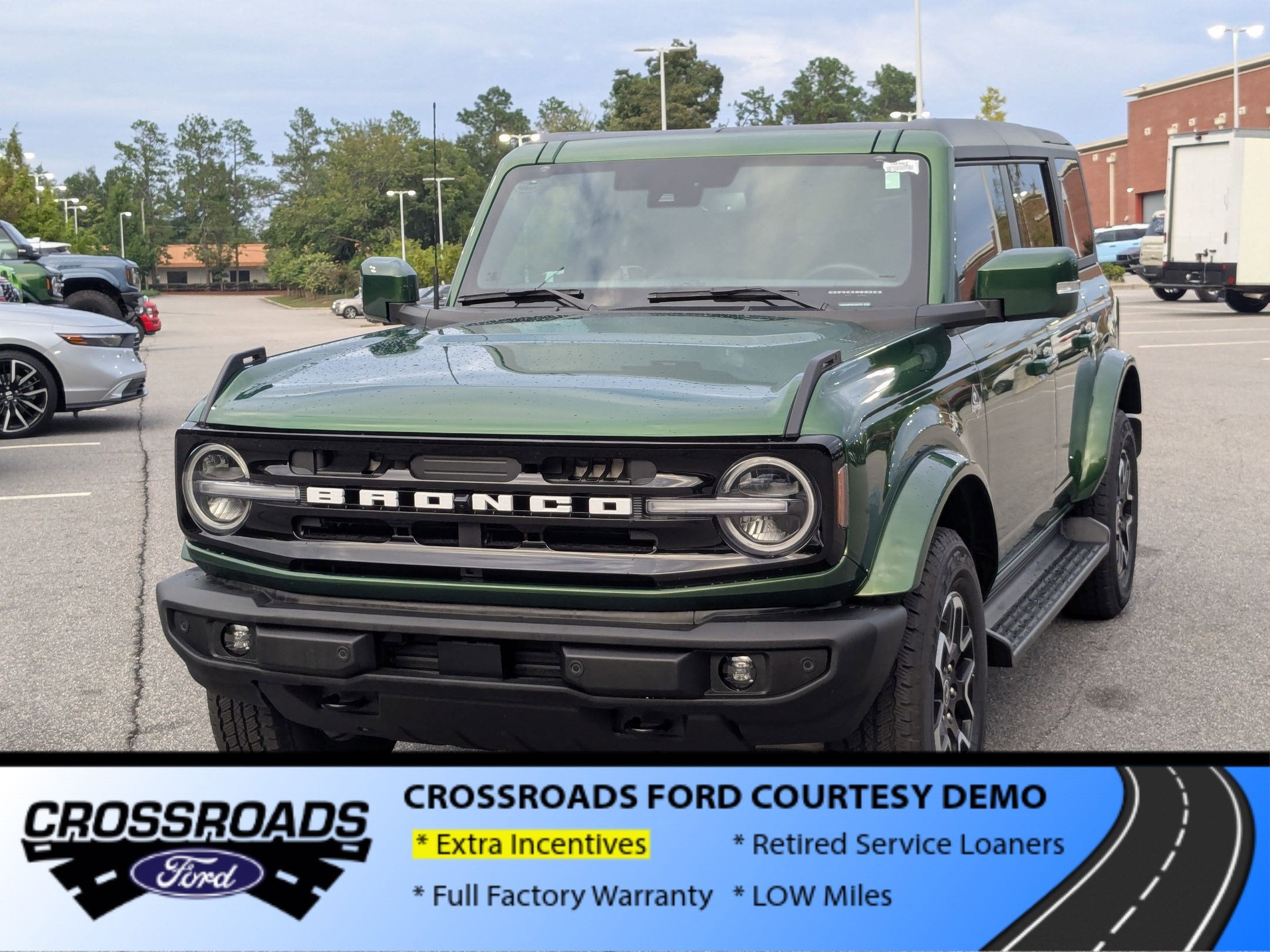 2025 Ford Bronco Outer Banks - Crossroads Courtesy Demo
