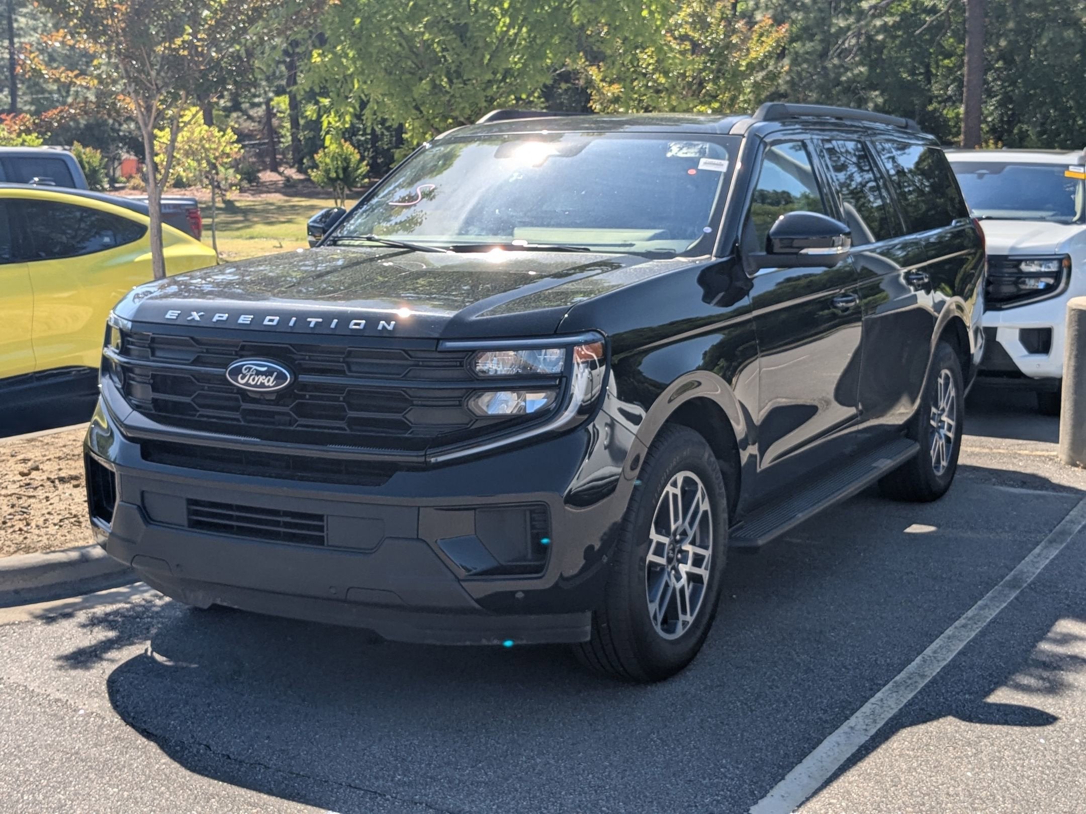 2025 Ford Expedition Max Active