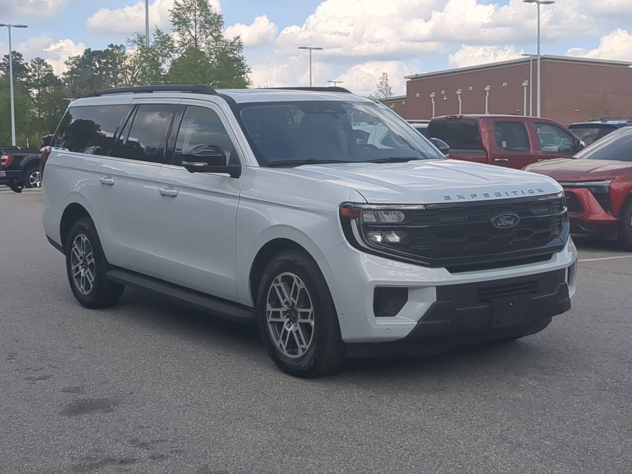 2025 Ford Expedition Max Active