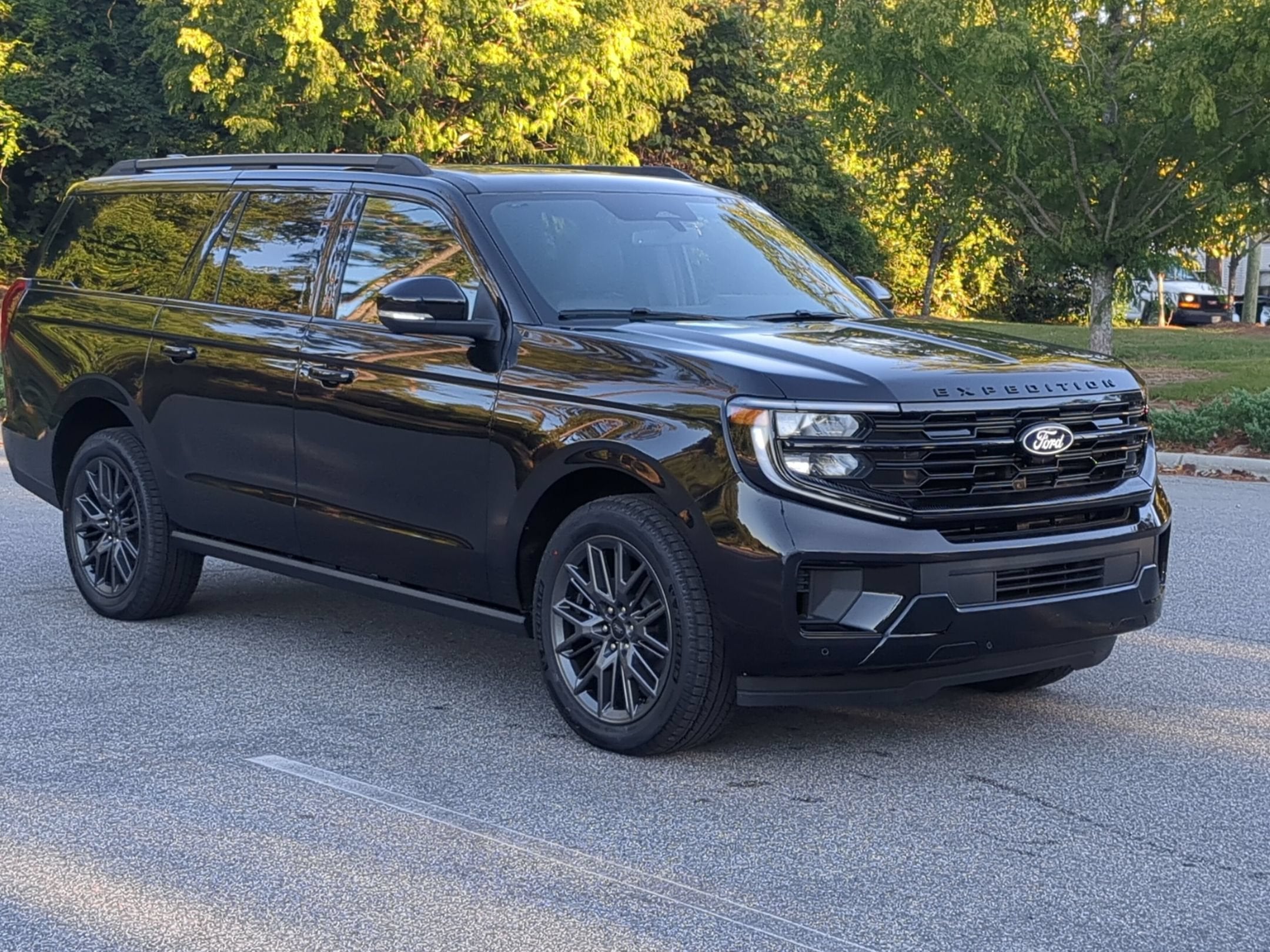 2027 Ford Expedition Max Platinum