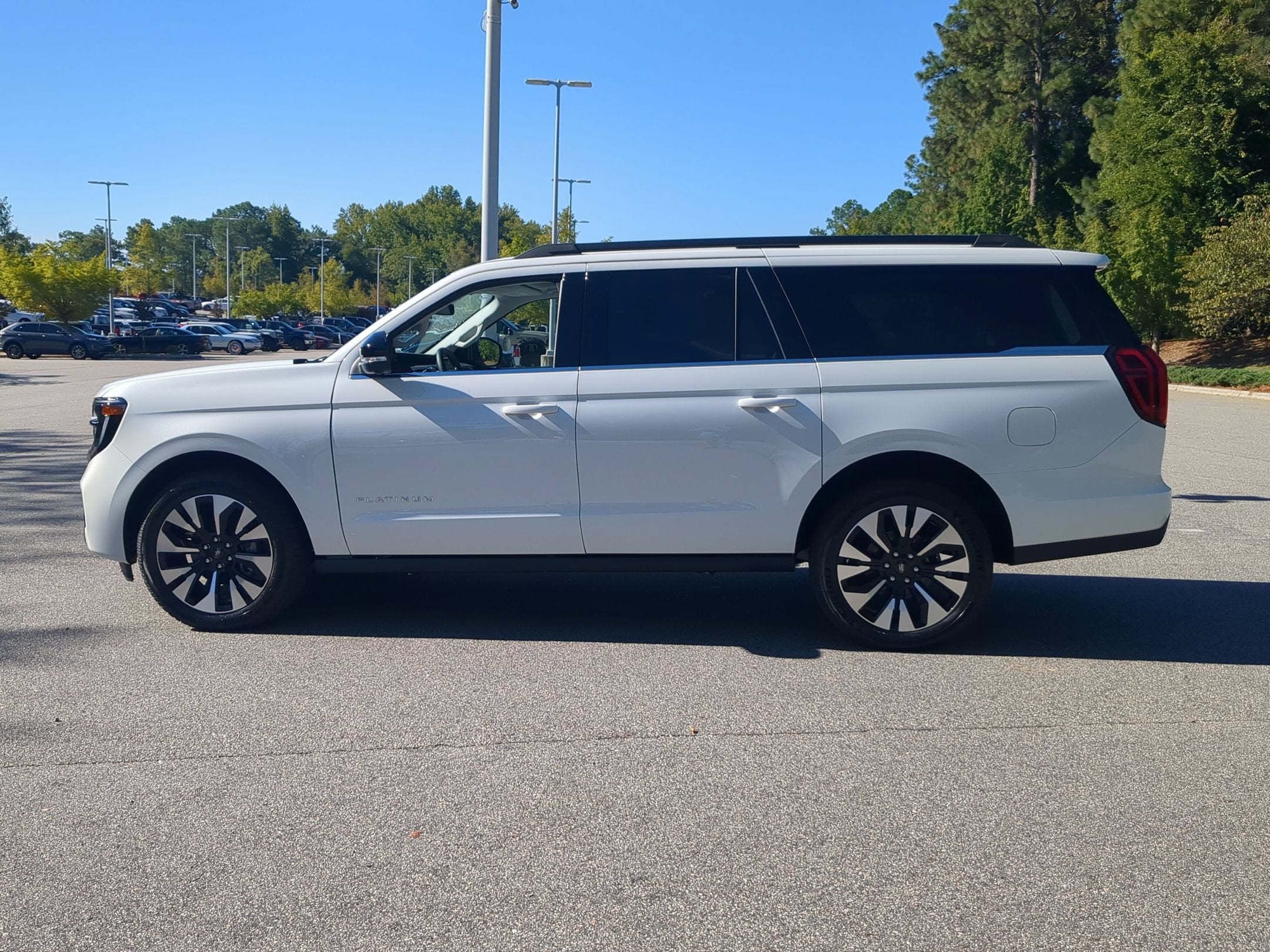 2027 Ford Expedition Max Platinum