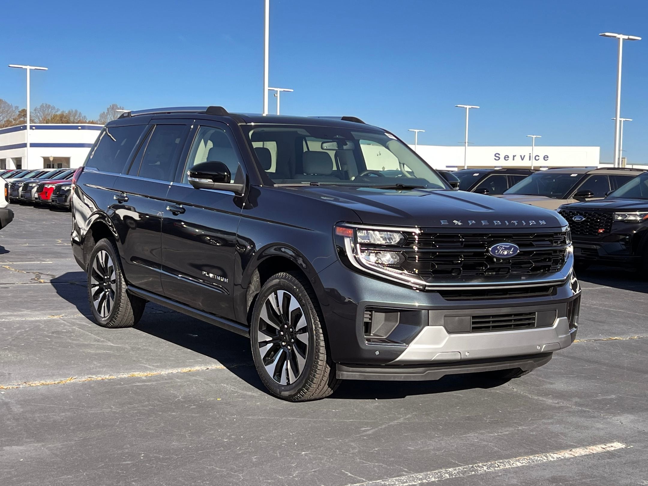 2025 Ford Expedition Platinum