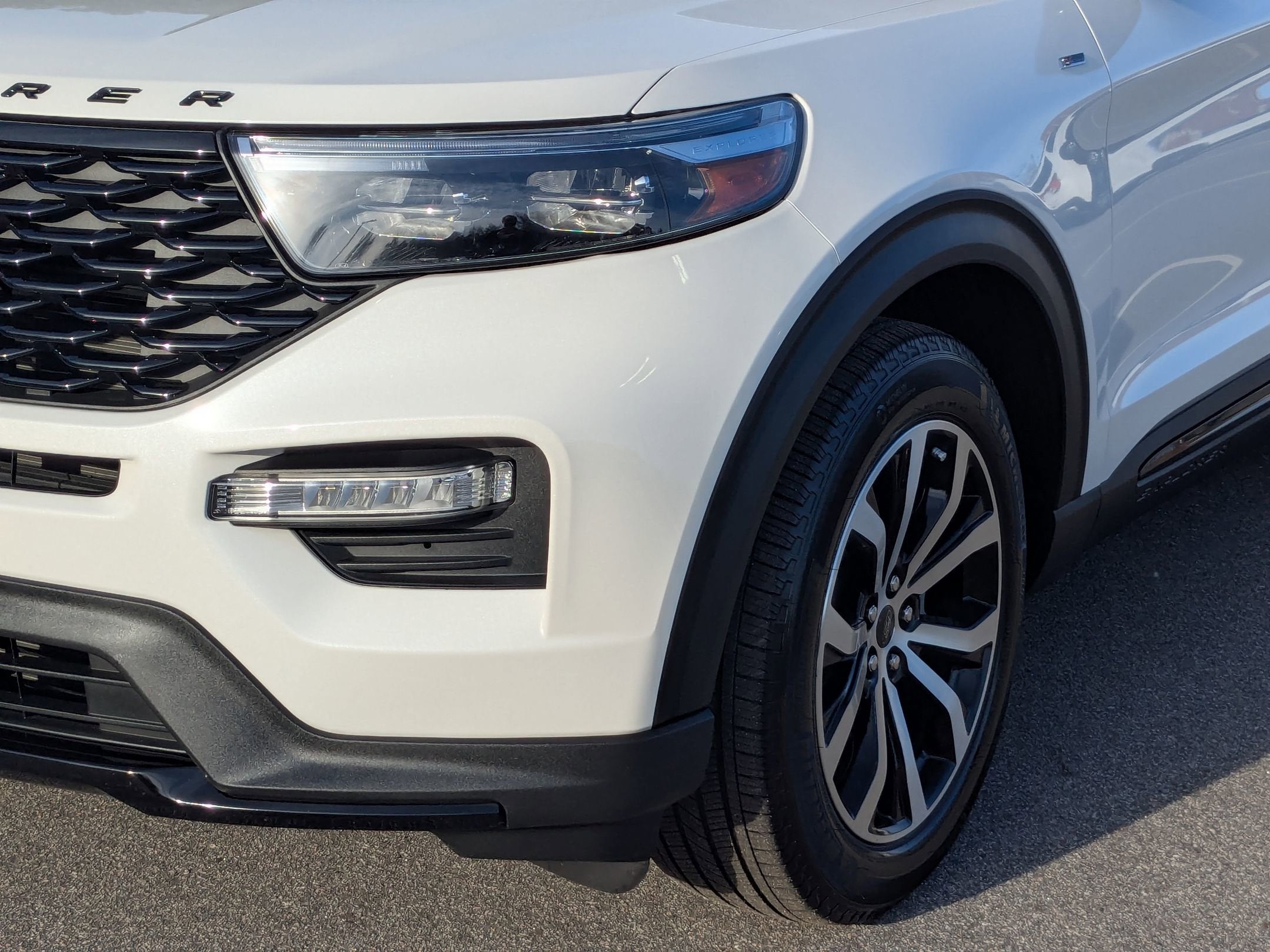 2022 Ford Explorer ST-Line