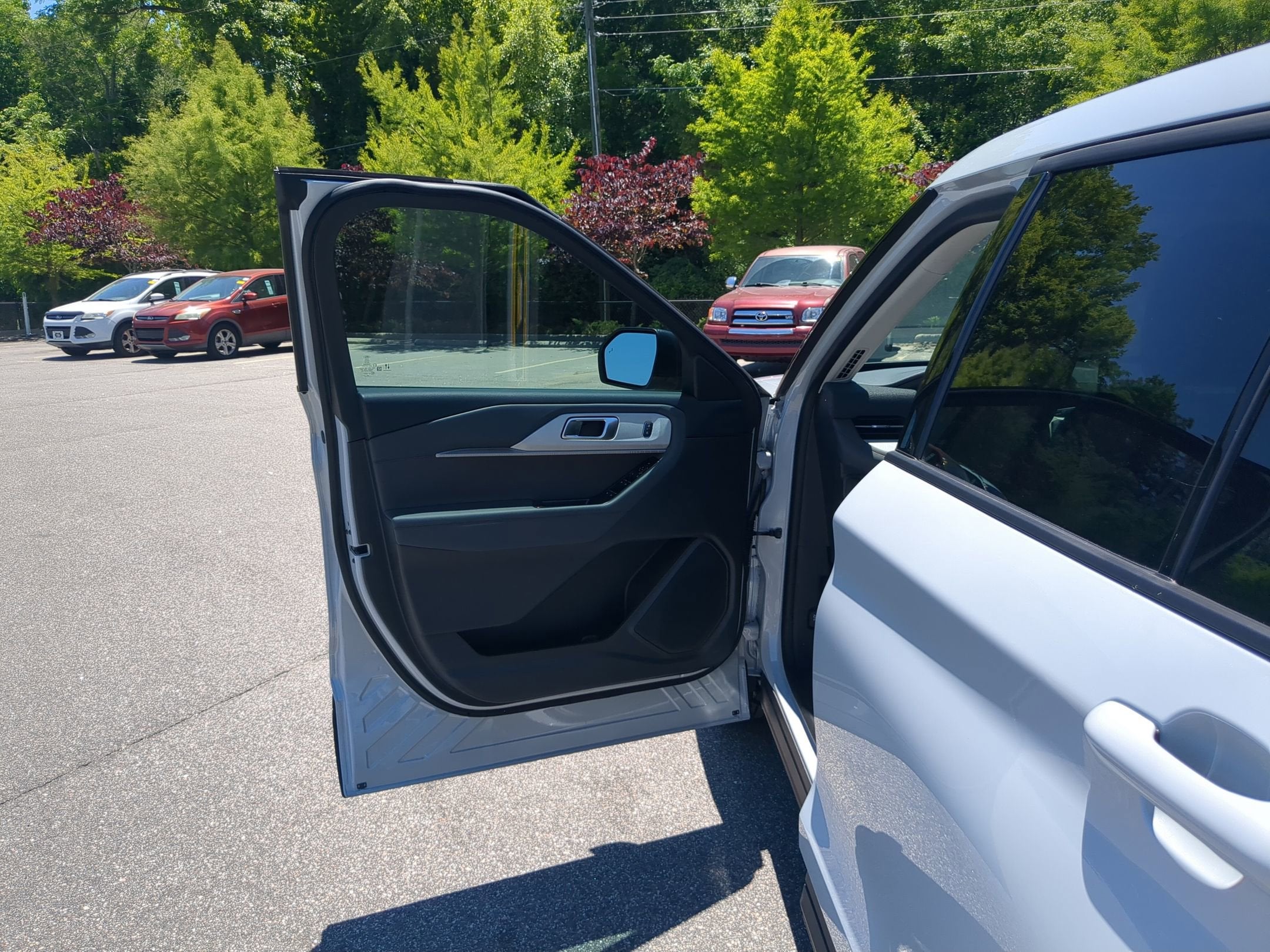 2026 Ford Explorer Active - Crossroads Courtesy Demo