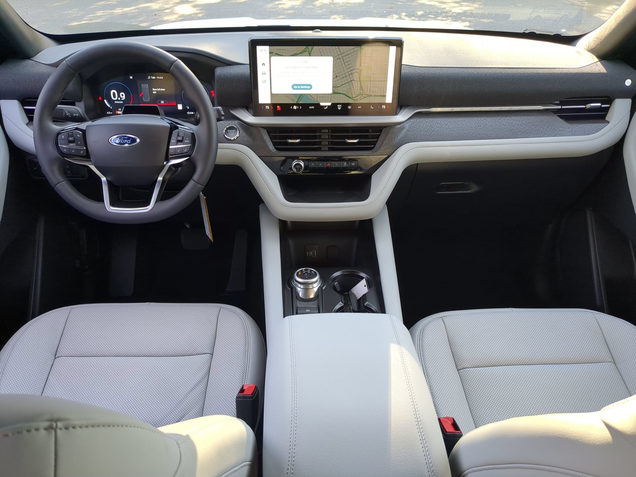 2027 Ford Explorer Platinum